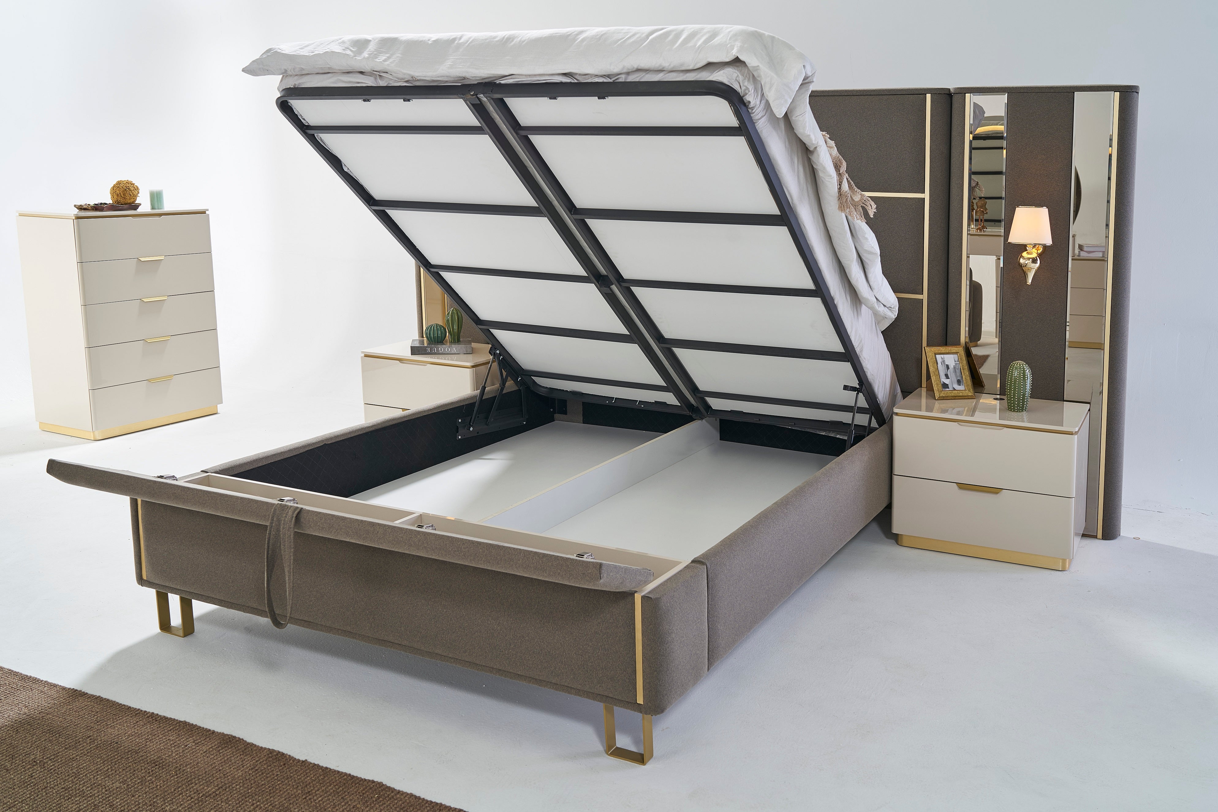 Тапицирано легло «Kapadokya» + табла с осветление - с място за съхранение, повдигащ механизъм