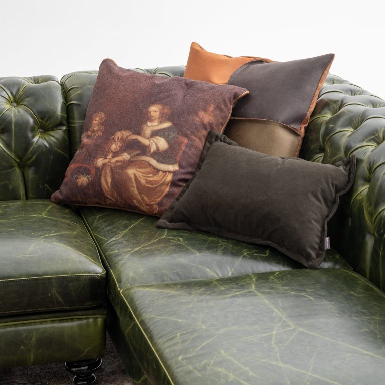 Ъглов диван «Aspendos Italian» от серия Colorium, с декоративни възглавници, ширина 320см