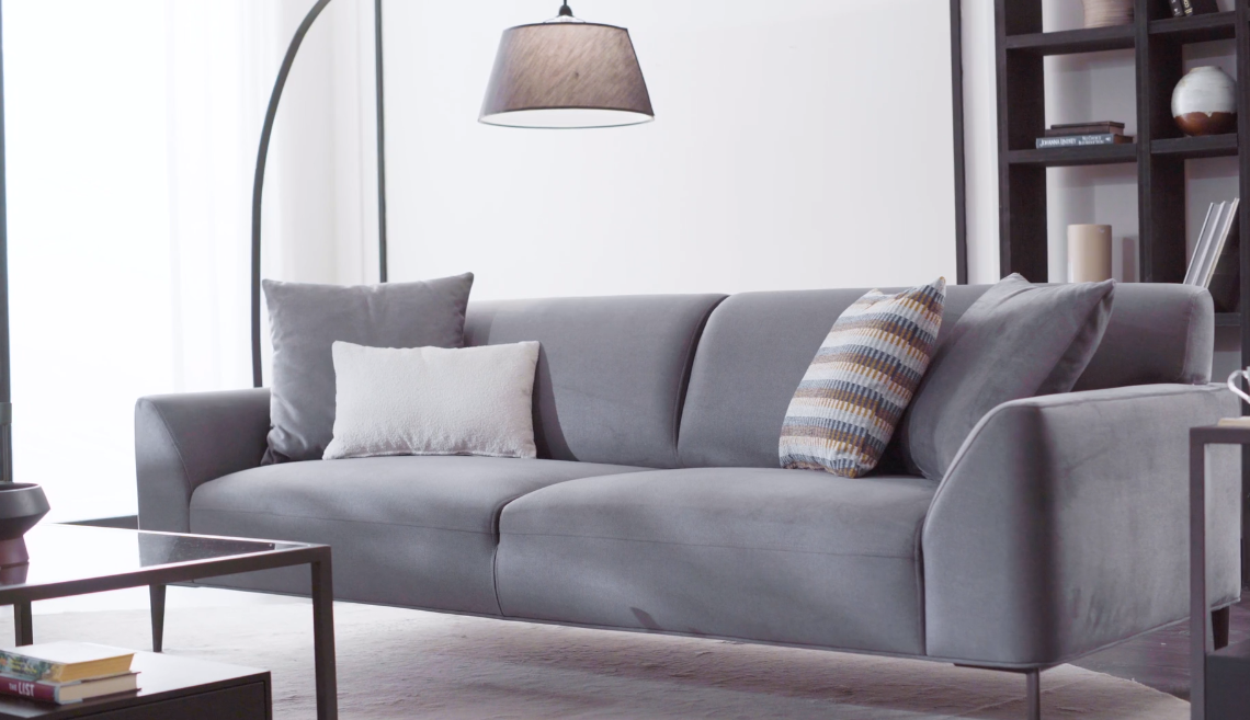 Триместен разтегателен диван «Berta» + 4 декоративни възглавници, ширина 230см