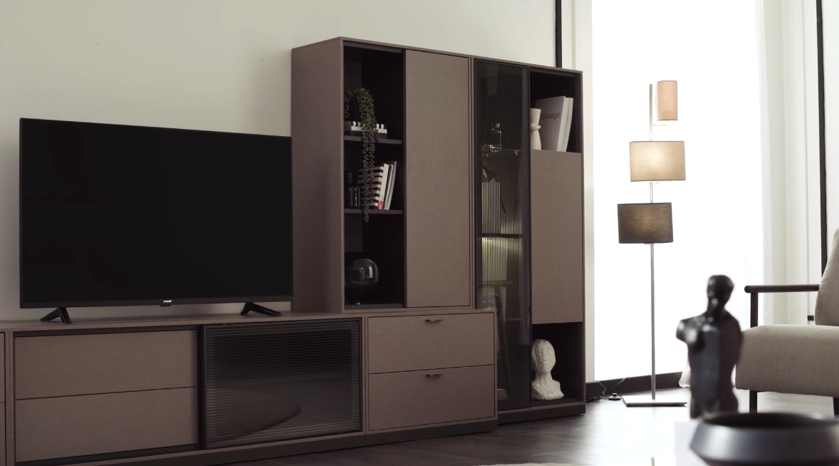 ТВ шкаф «Berta»  с размер 143х52х50см