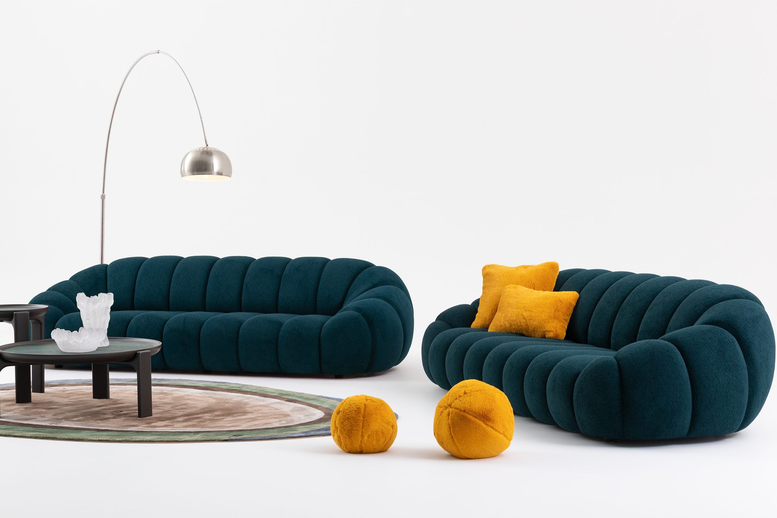 Диван «Bibendum» + две декоративни възглавници