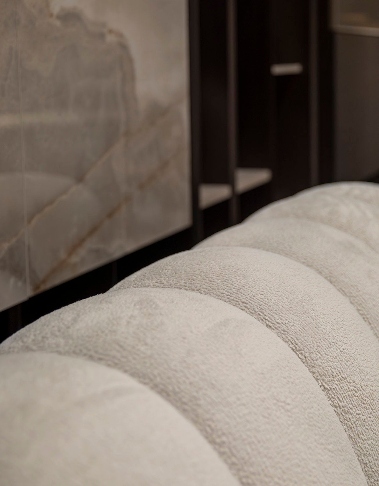 Диван «Bibendum» + две декоративни възглавници