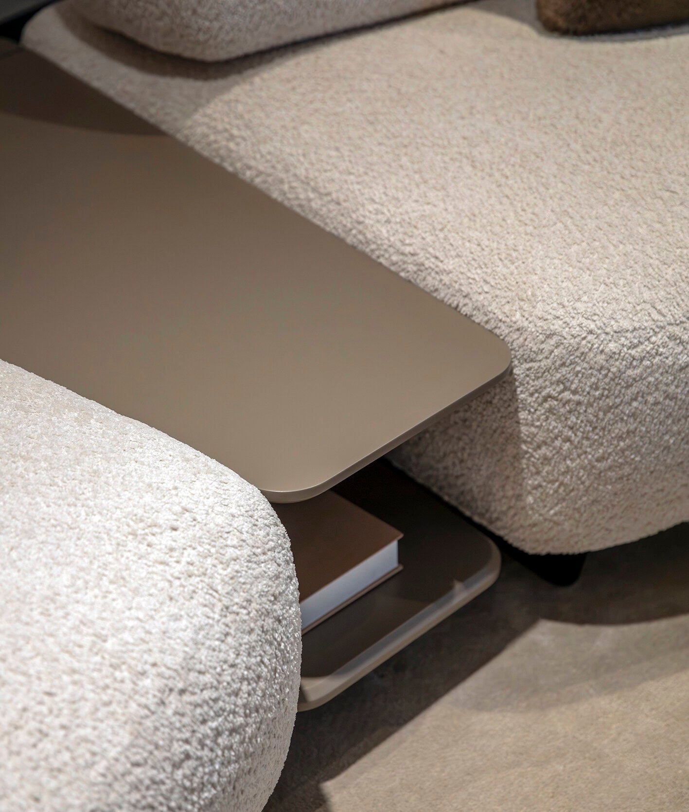 25 готови конфигурации на модулен разтегателен диван «Bon Bon»