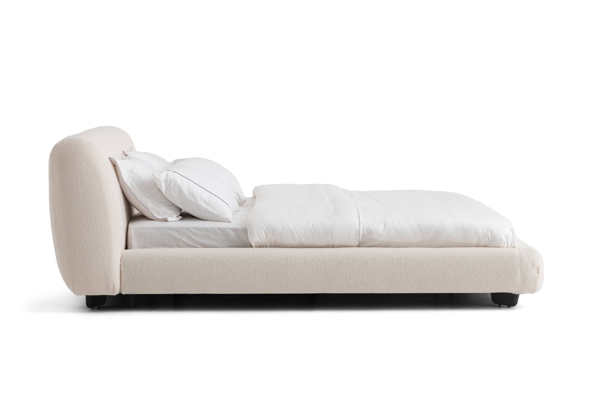 Тапицирано легло «Bon Bon» с модерна визия и ергономична форма