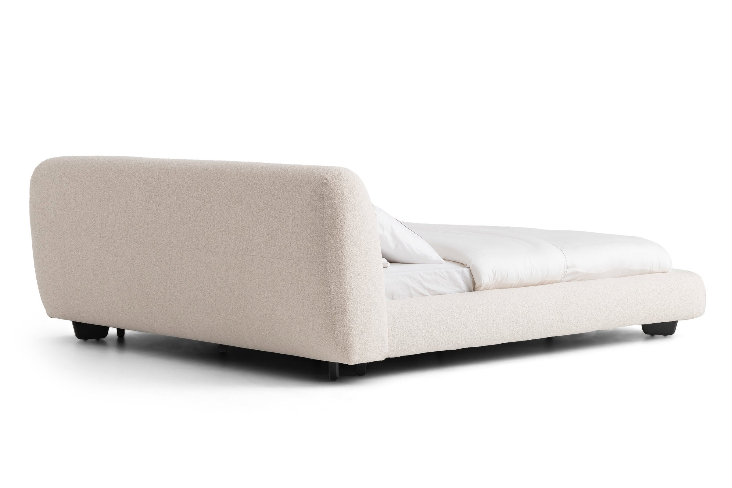 Тапицирано легло «Bon Bon» с модерна визия и ергономична форма