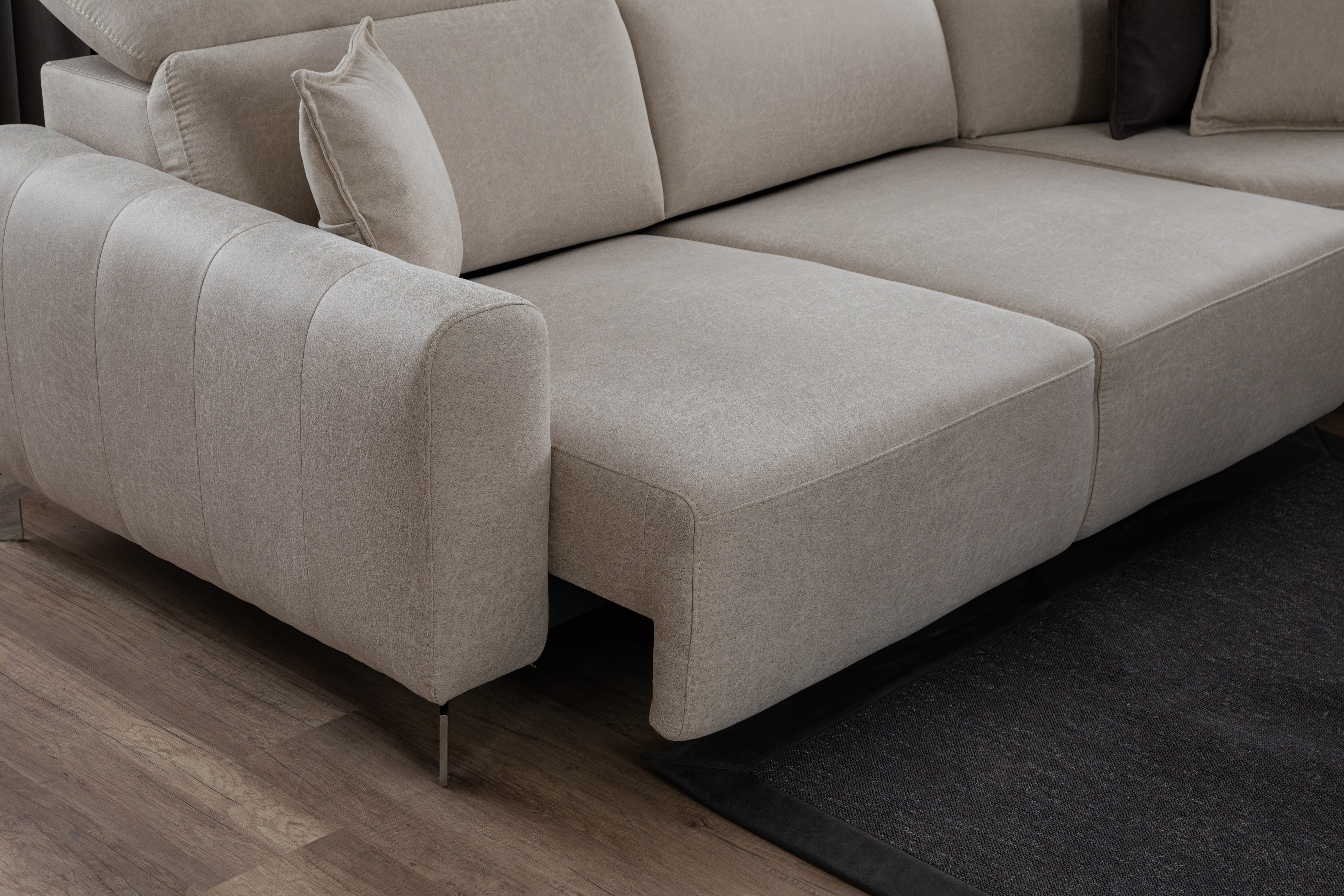 Модулен разтегателен диван «Burgaz» + електрически механизъм, USB зарядна станция