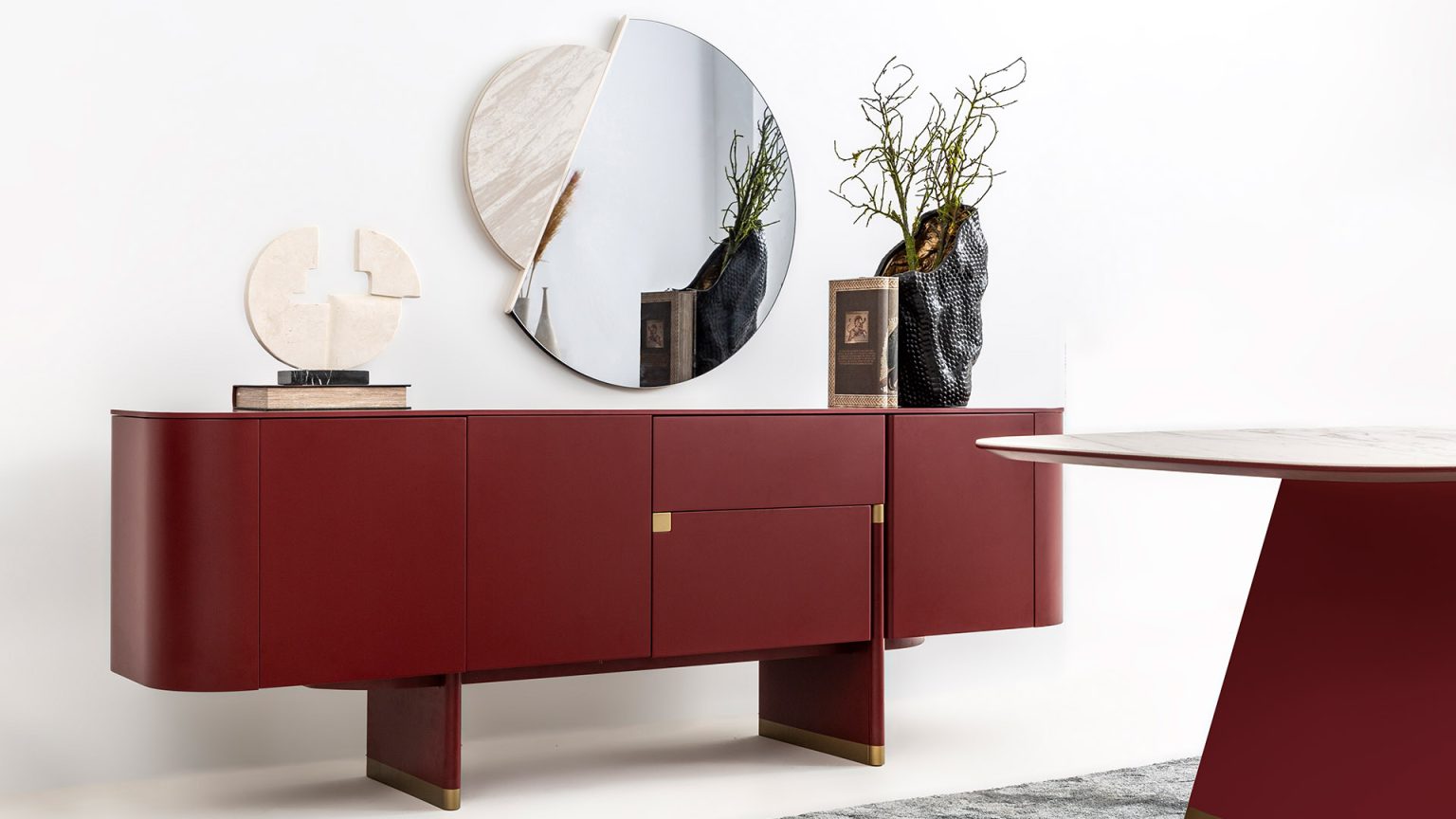 Бюфет «Delta Burgundy» с естествен фурнир, с две чекмеджета, размер 220х79х51см