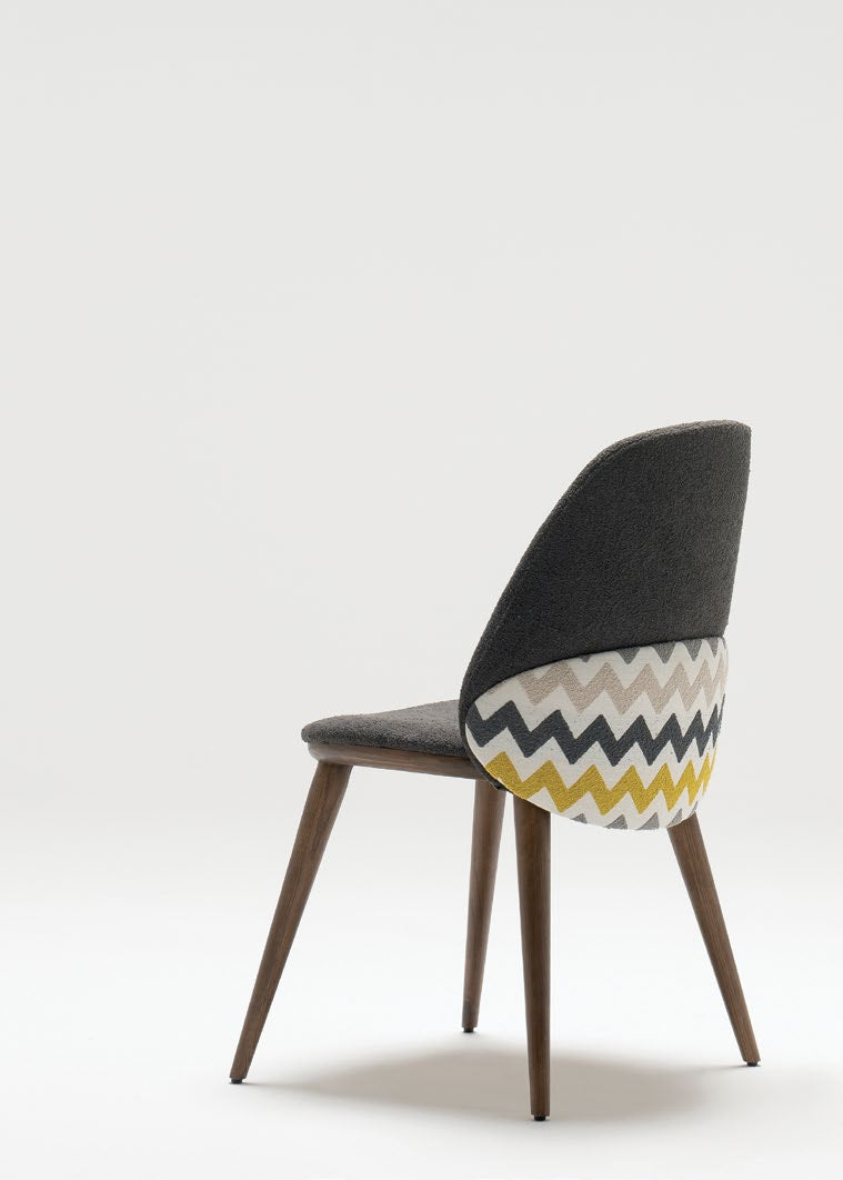 Трапезен стол «Helona» с тапицерия, 50+ вида дамаски