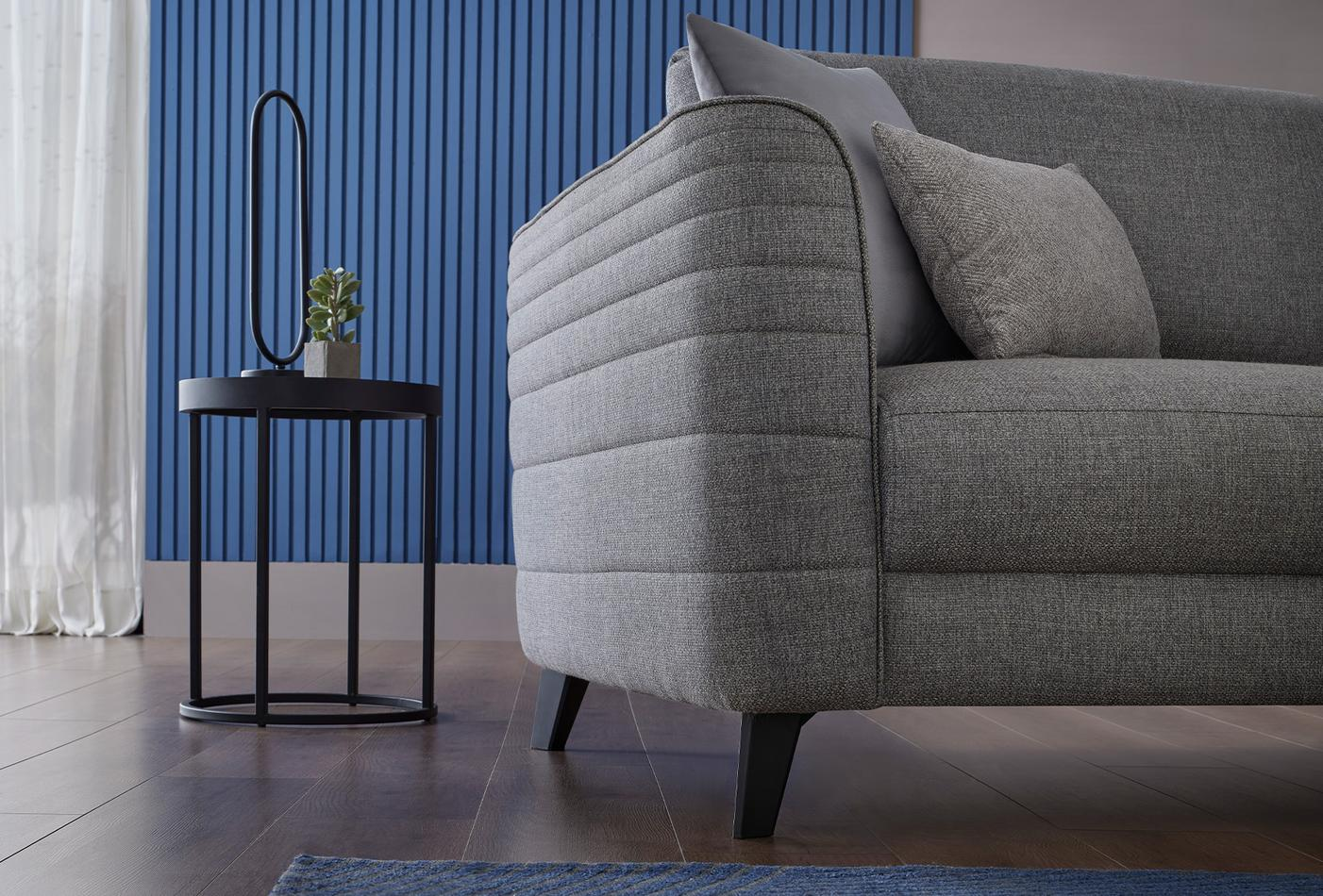 Триместен разтегателен диван «Grace» + 3 декоративни възглавници, ширина 225см