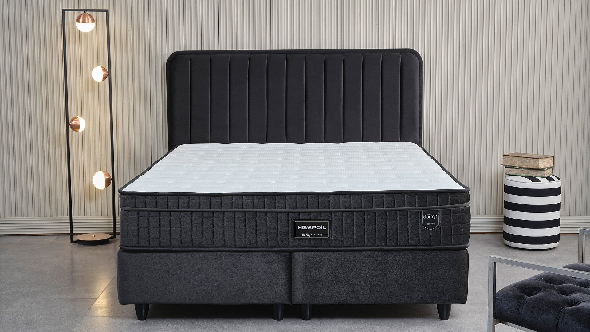 Тапицирано легло «Hempoil» + Матрак и табла - с място за съхранение и система за безшумно затваряне