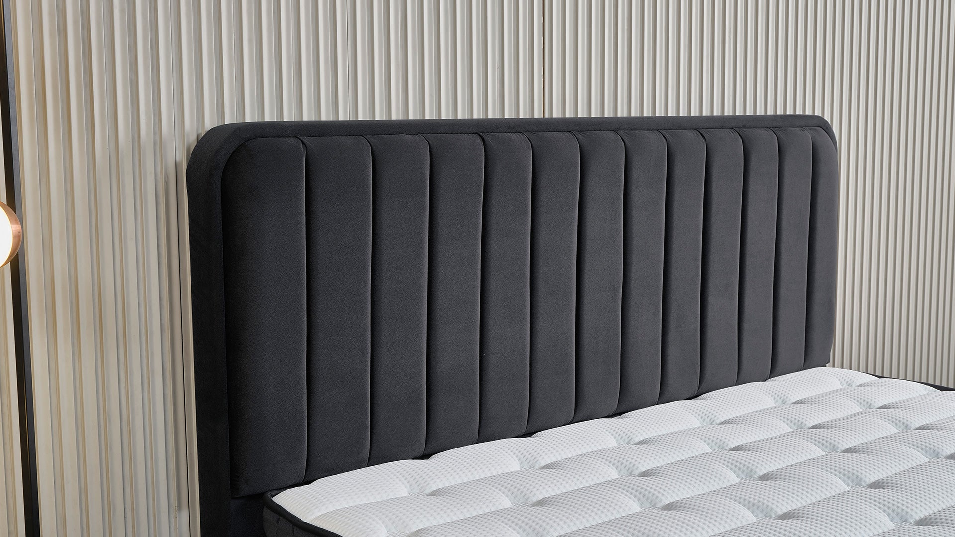 Тапицирано легло «Hempoil» + Матрак и табла - с място за съхранение и система за безшумно затваряне