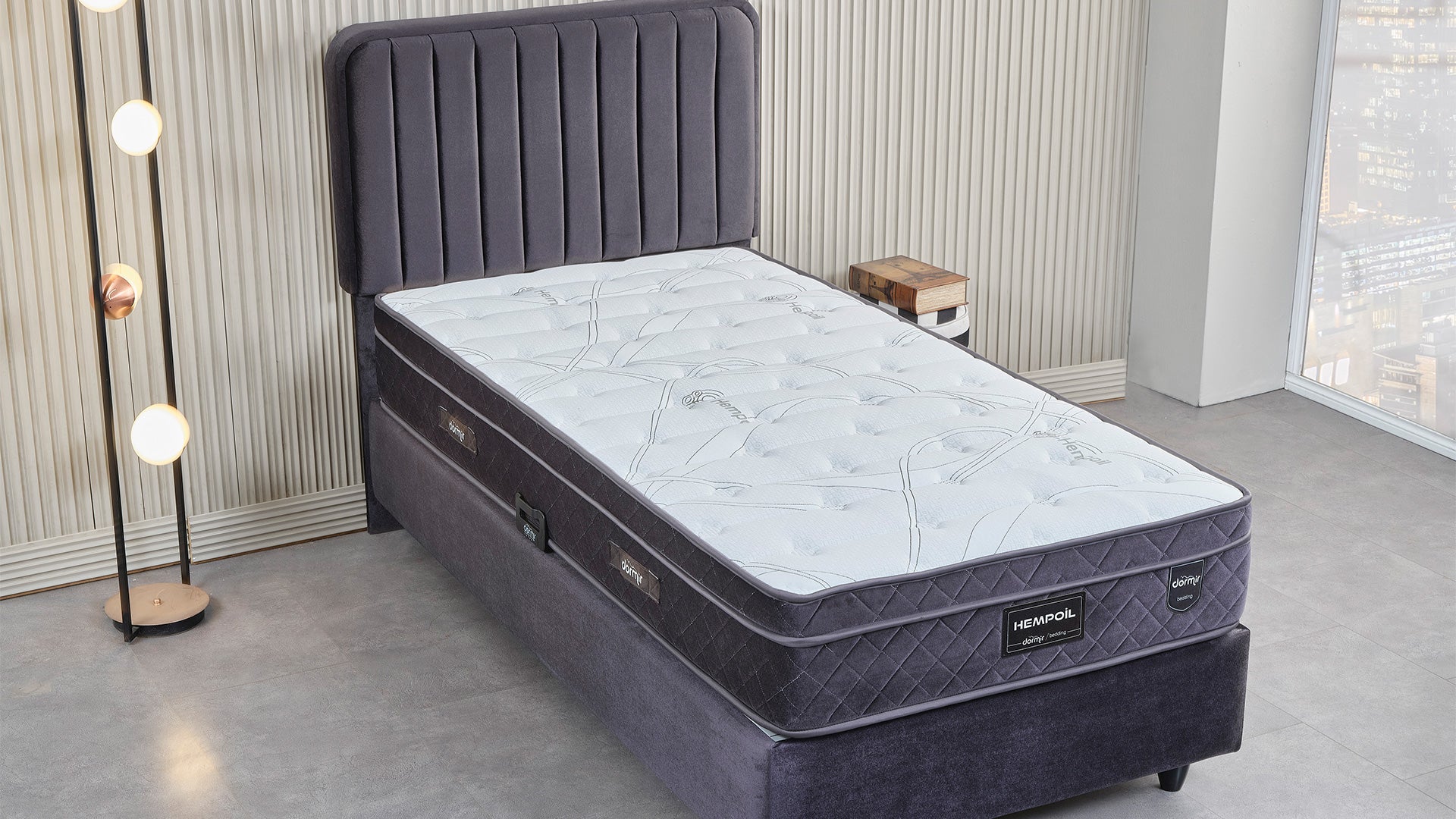 Тапицирано легло «Hempoil» + Матрак и табла - с място за съхранение и система за безшумно затваряне