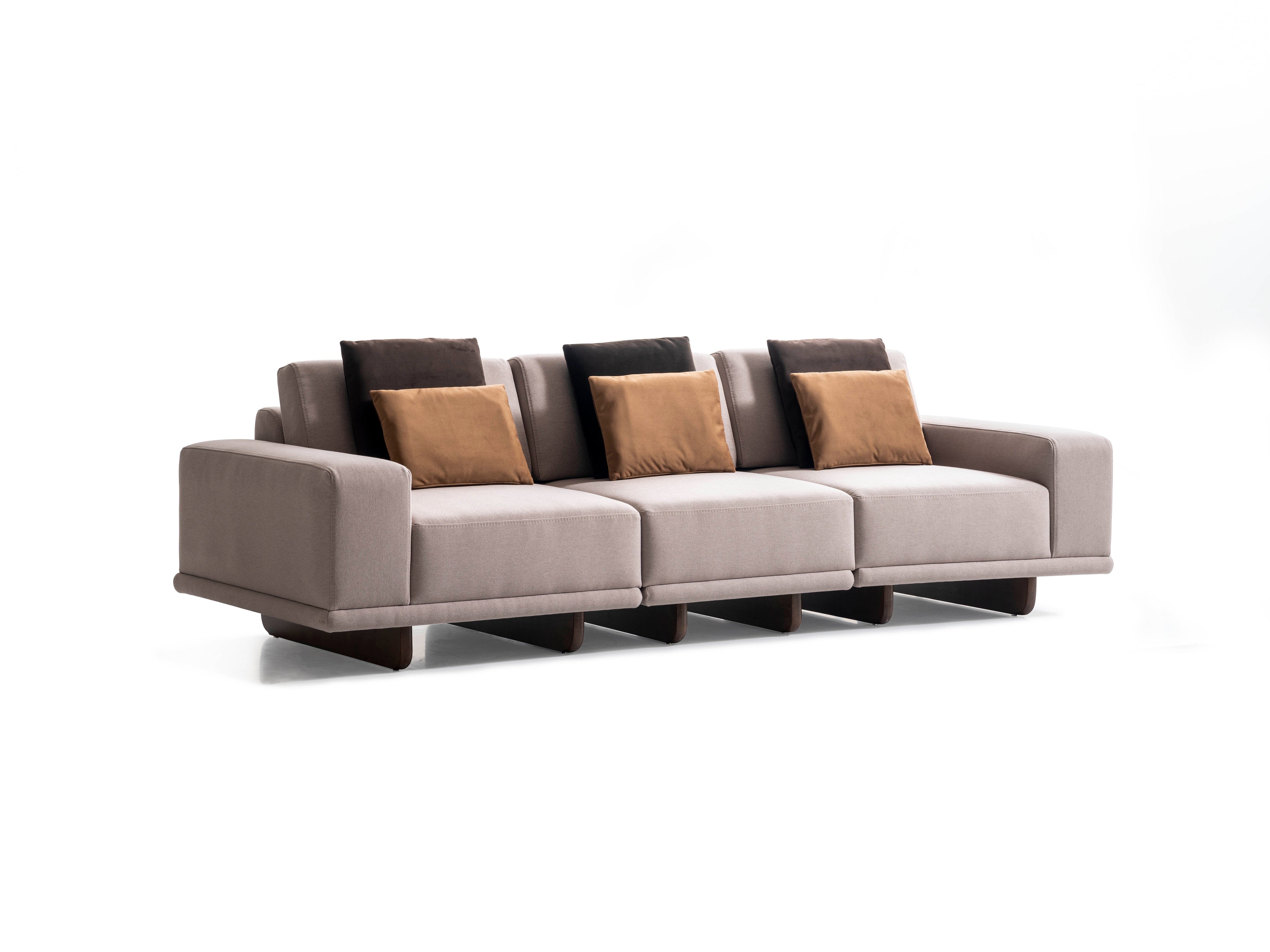 Четириместен диван «Exence» + четири декоративни възглавници, ширина 260см