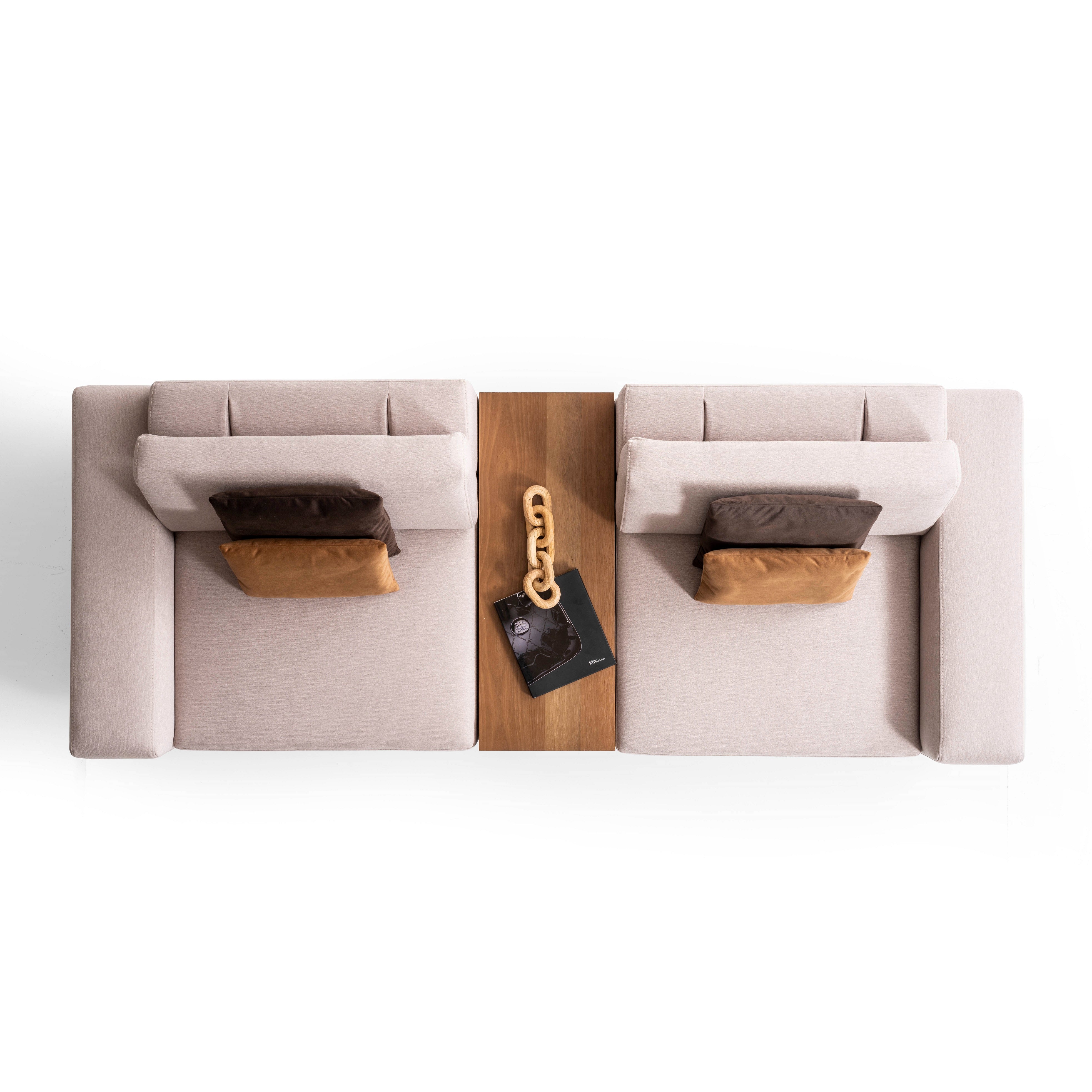 Триместен разтегателен диван «Exence» + декоративни възглавници, конзолна масичка, ширина 260см