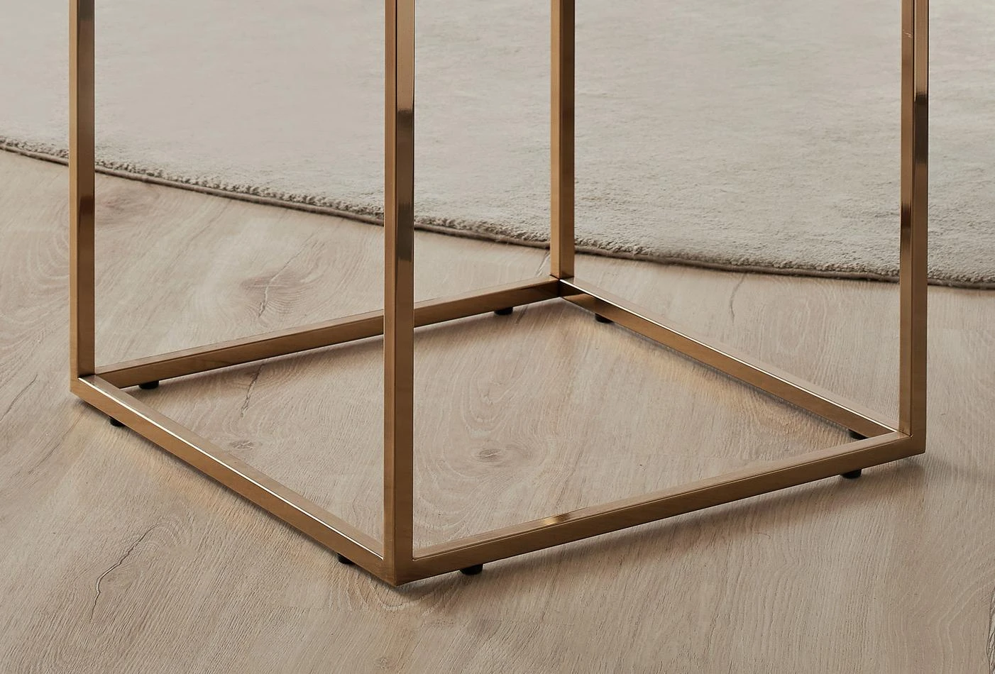 Помощна маса «Legato White»