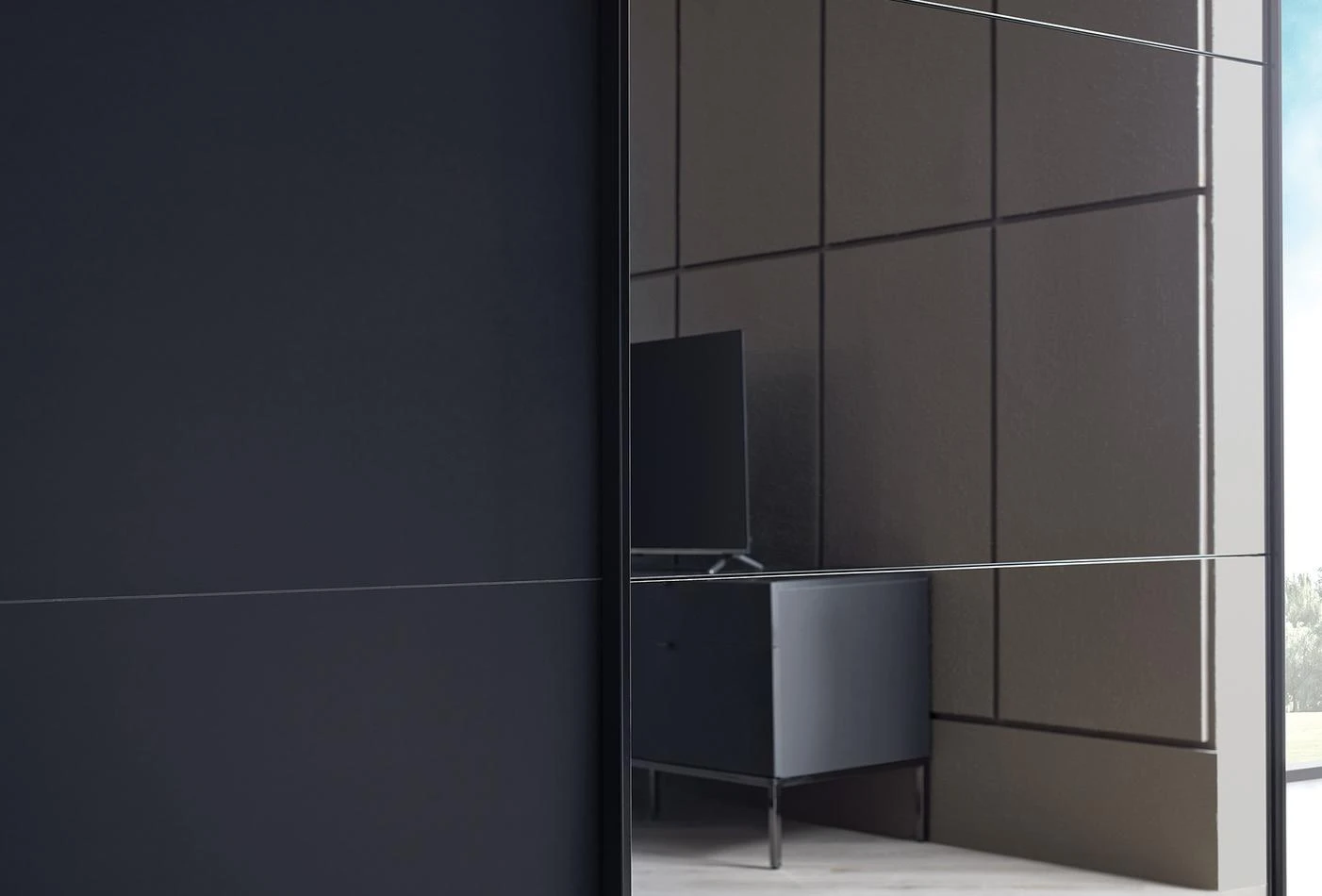 Гардероб с плъзгащи врати «Legato Black» с огледална врата, ширина 233см