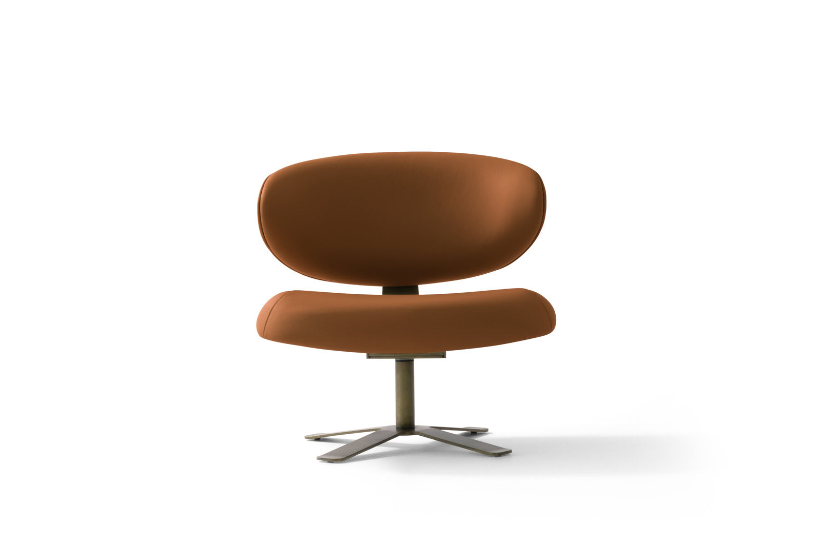 Кресло «Leo» с естествена кожа и въртяща се основа