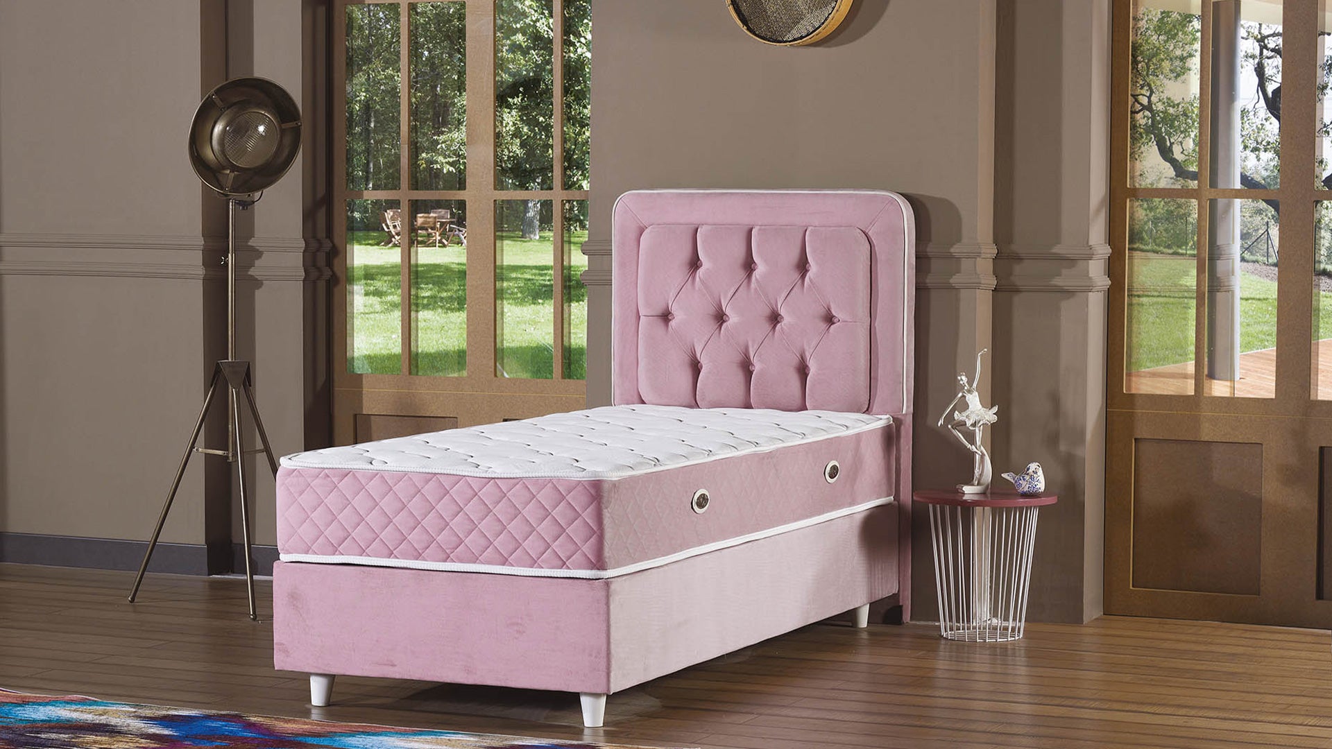 Тапицирано легло «Lima» + Матрак и табла - с място за съхранение и система за безшумно затваряне