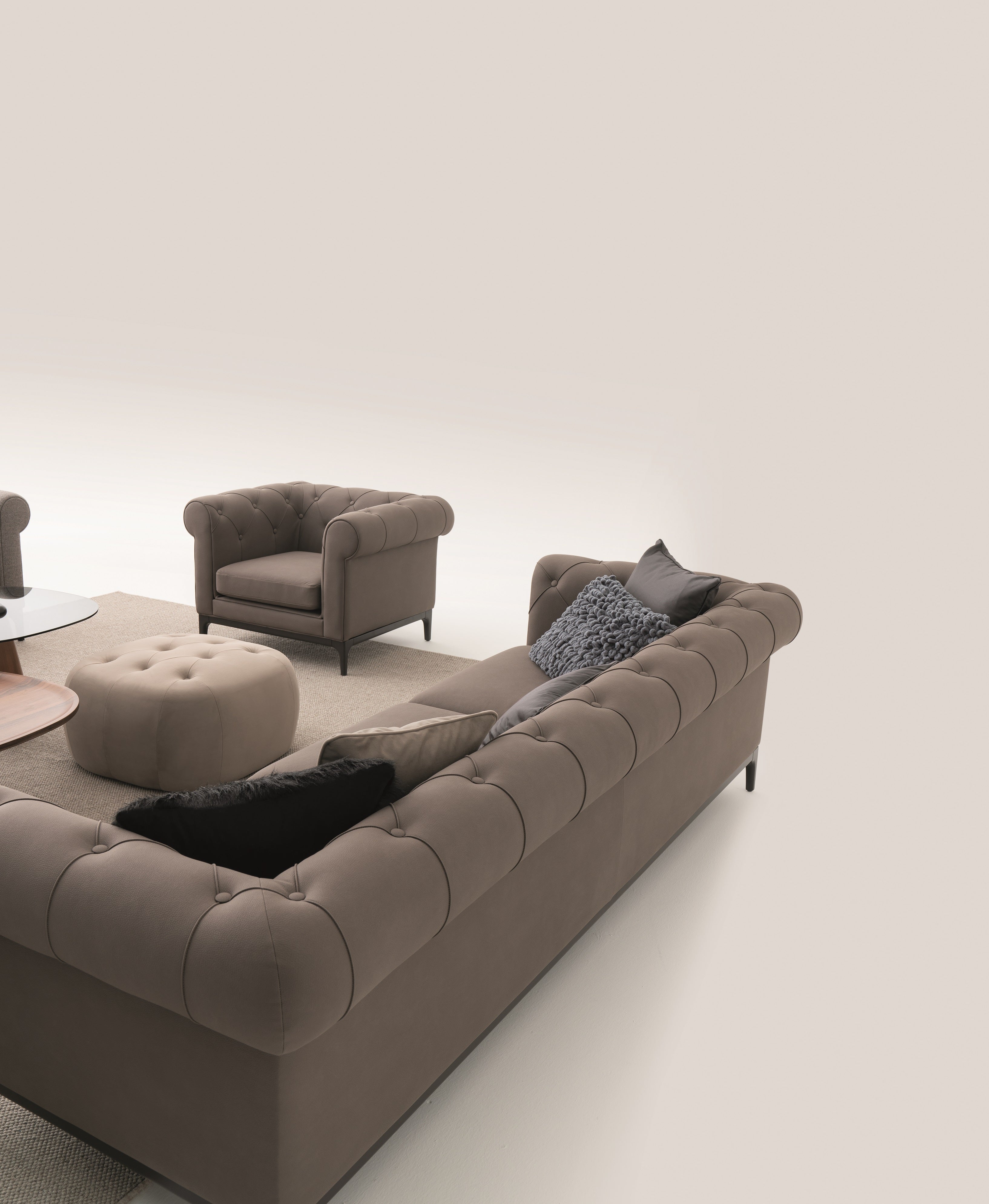 Четириместен диван «Lincoln» + декоративни възглавници, ширина 276см