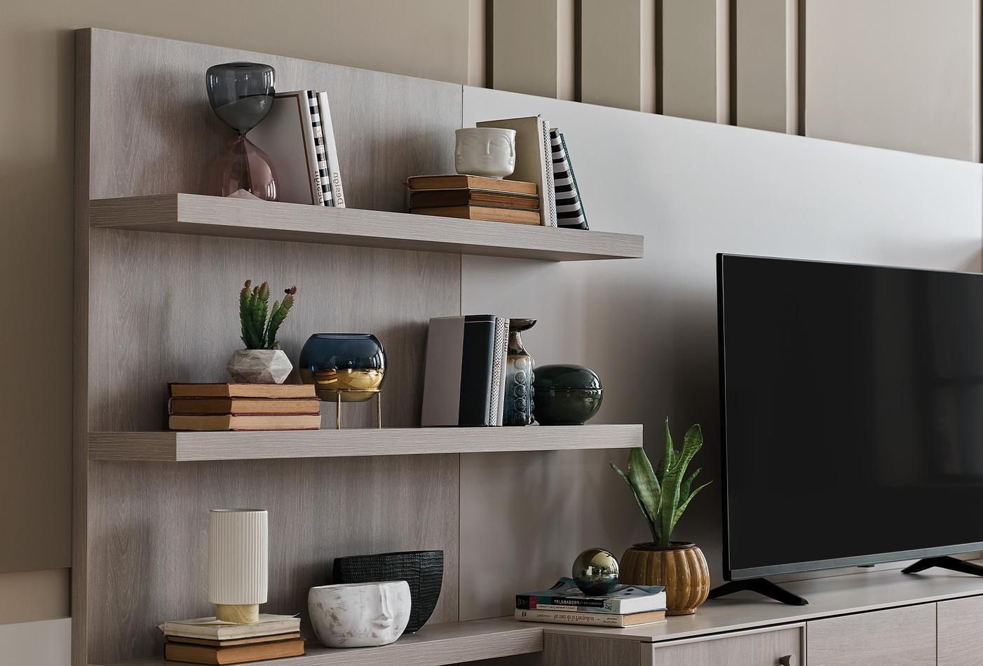 ТВ етажерка за стена «Basel» с рафтове, с размер 121х141х38см