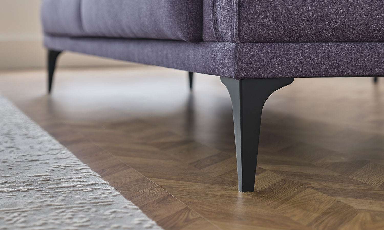 Tриместен разтегателен диван «Morel» + 3 декоративни възглавници, ширина 224см