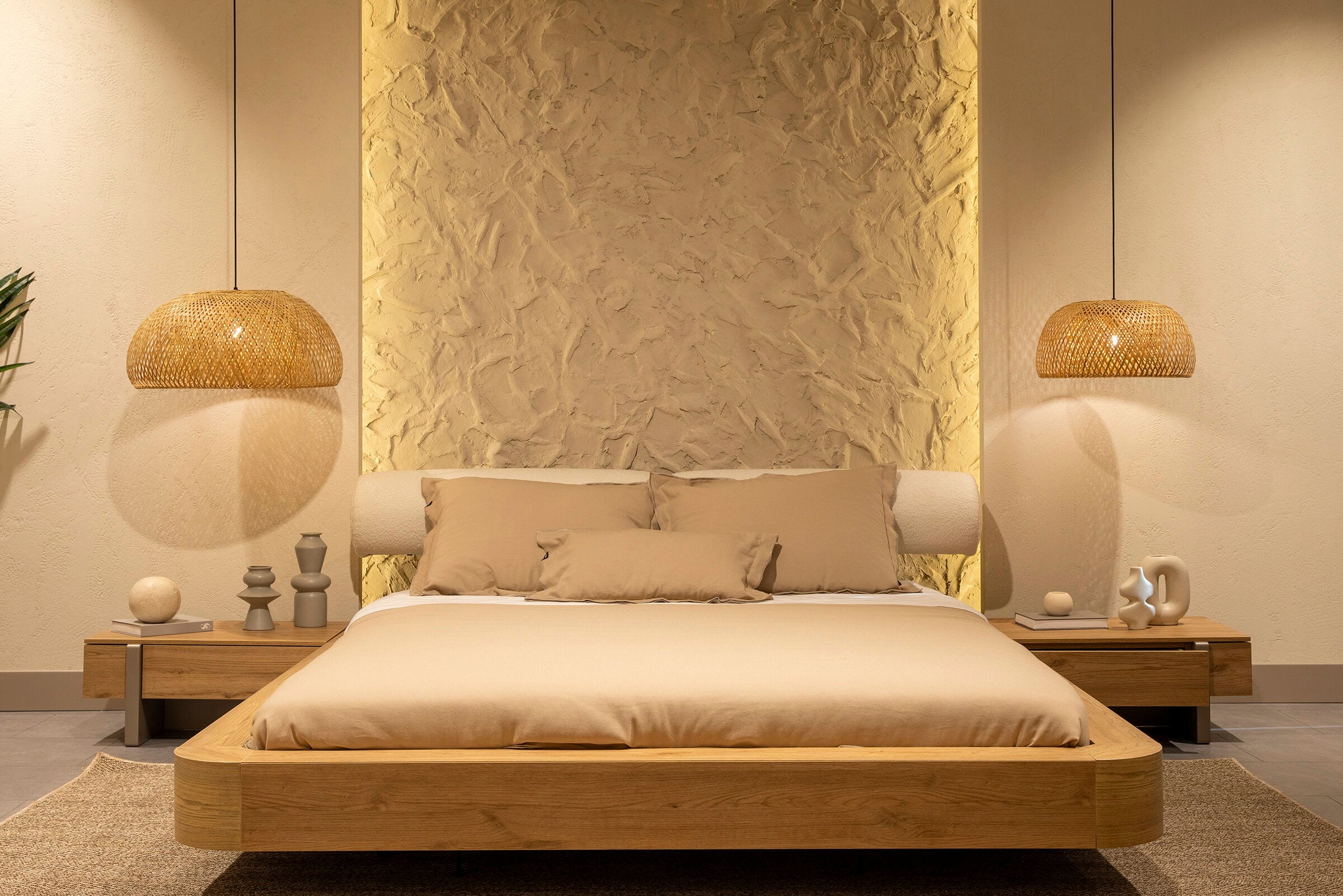 Легло «Osaka» с модерен ергономичен борд, с включена подматрачна рамка