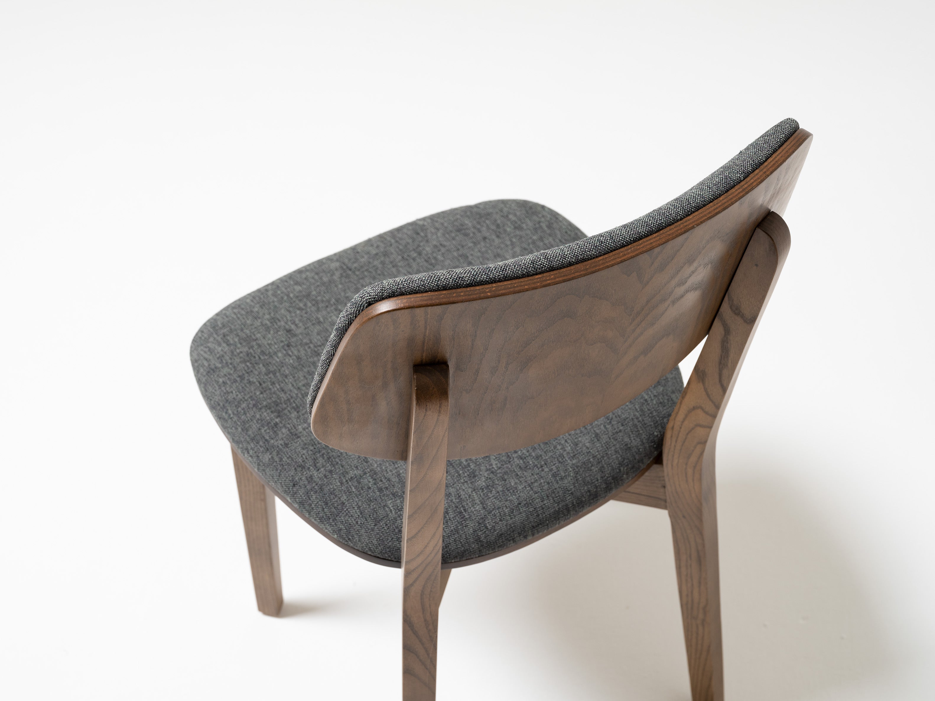 Трапезен стол «Stella» с тапицерия, 50+ вида дамаски