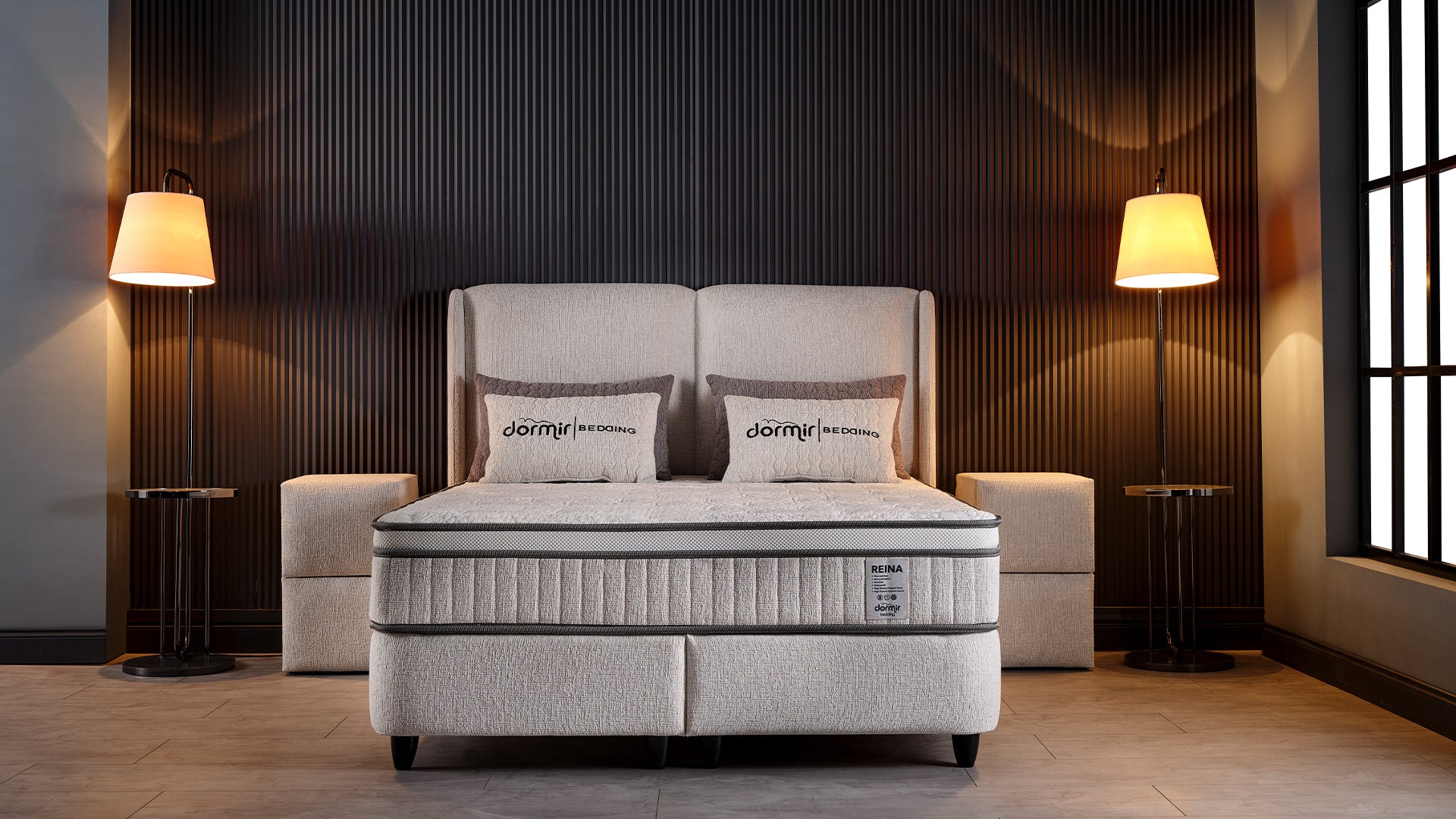 Тапицирано легло «Reina» + Матрак и табла - с място за съхранение и система за безшумно затваряне