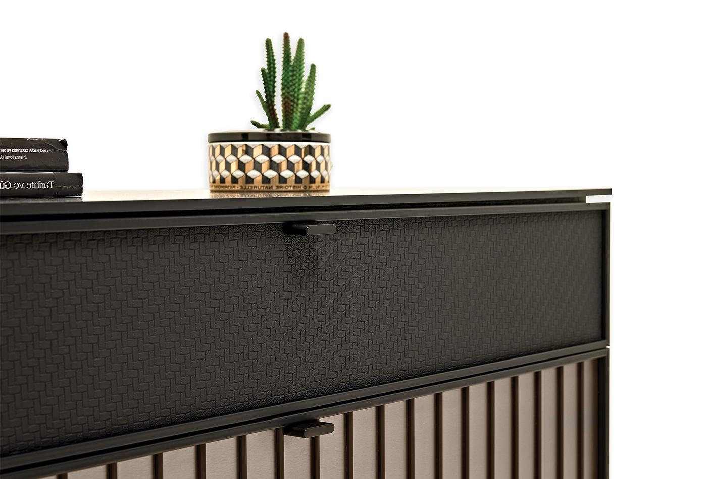 Скрин «Riga» с три чекмеджета, размер 100х85х48см