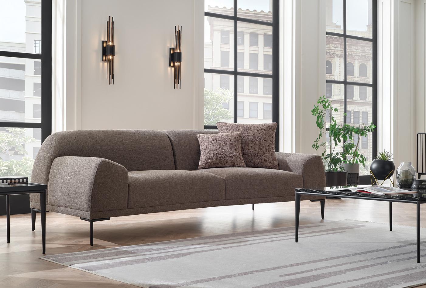 Триместен диван «Swan» + 2 декоративни възглавници, ширина 240см