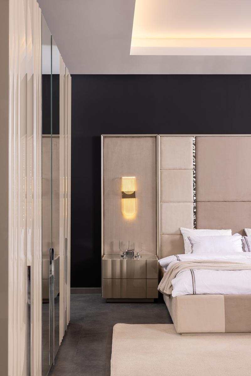 Тапицирано легло «Bugatti» + табла с осветление - с място за съхранение, повдигащ механизъм