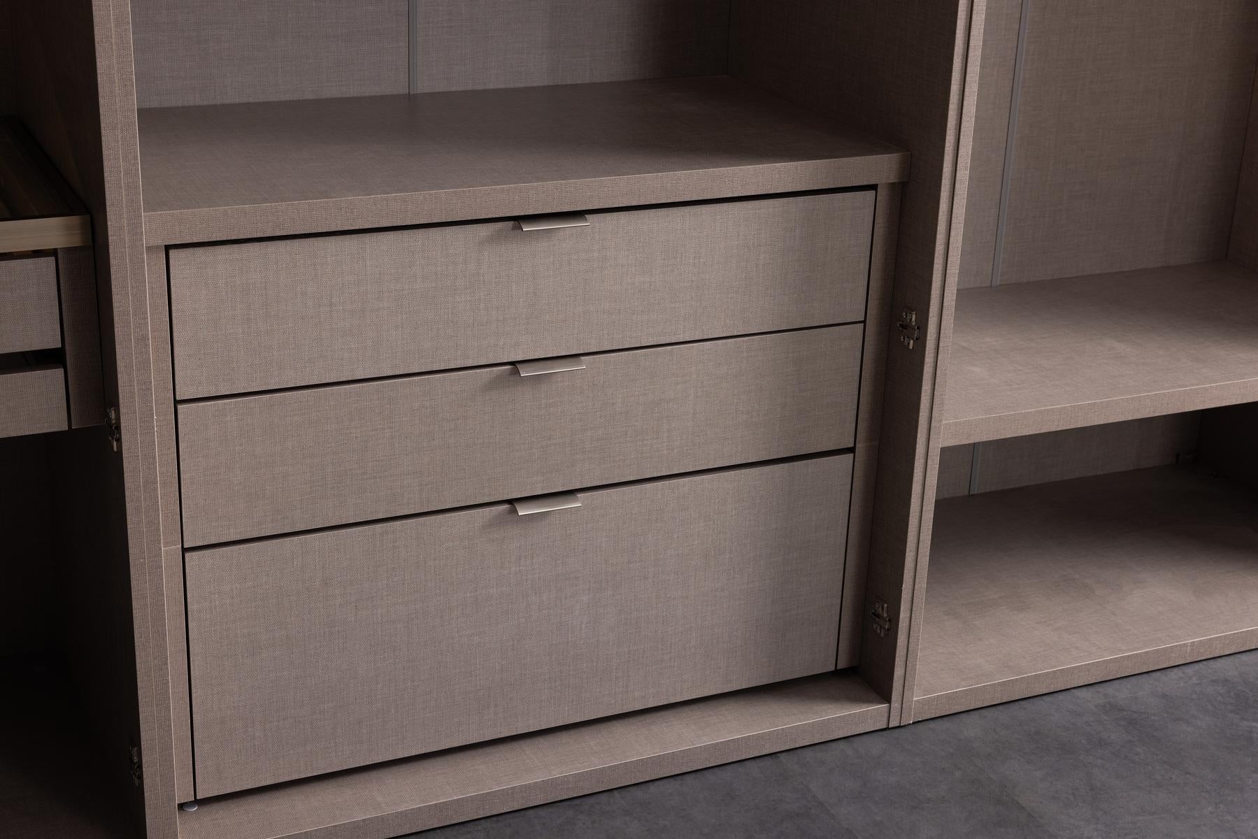 Гардероб «Bugatti» + LED осветление, с чекмеджета, ширина 206, 256 или 307см