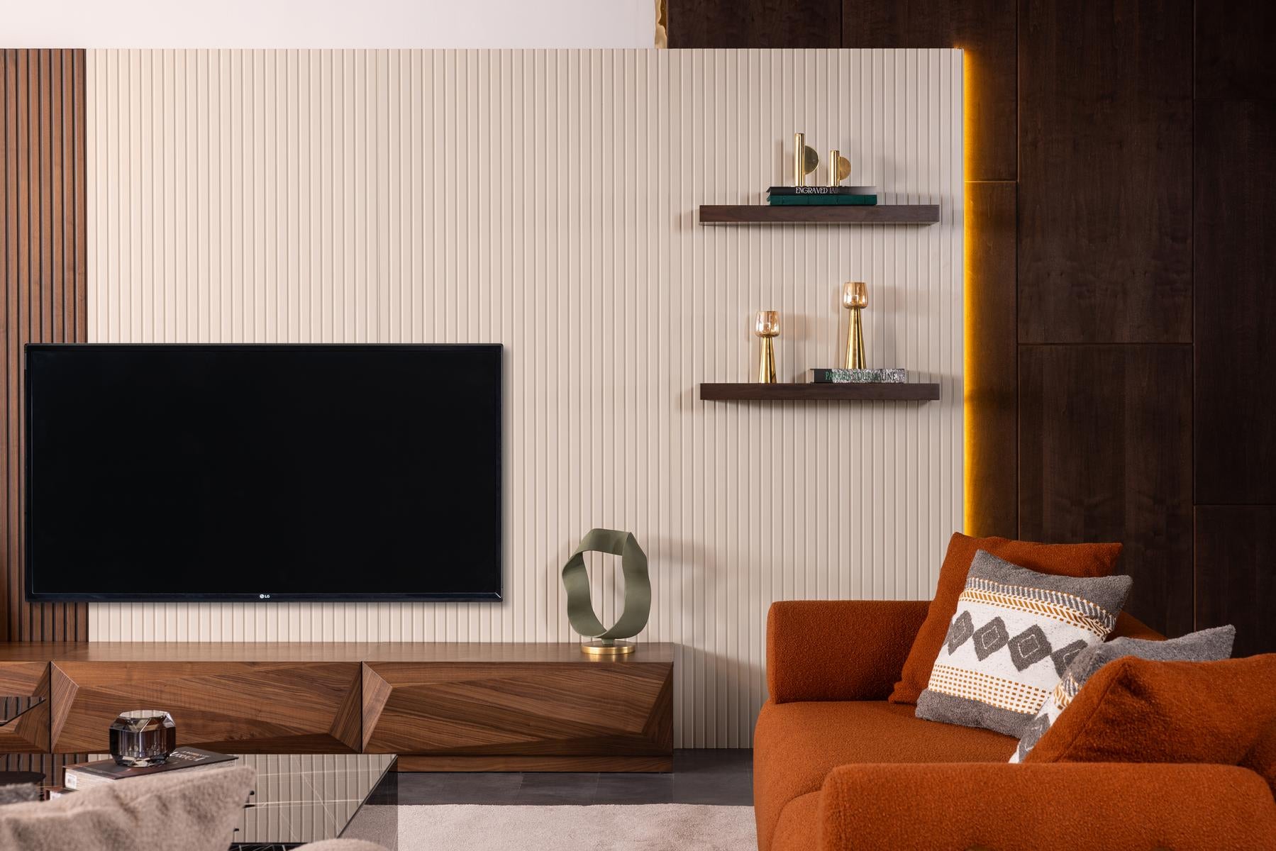 TV Wall Секция Carisma Walnut