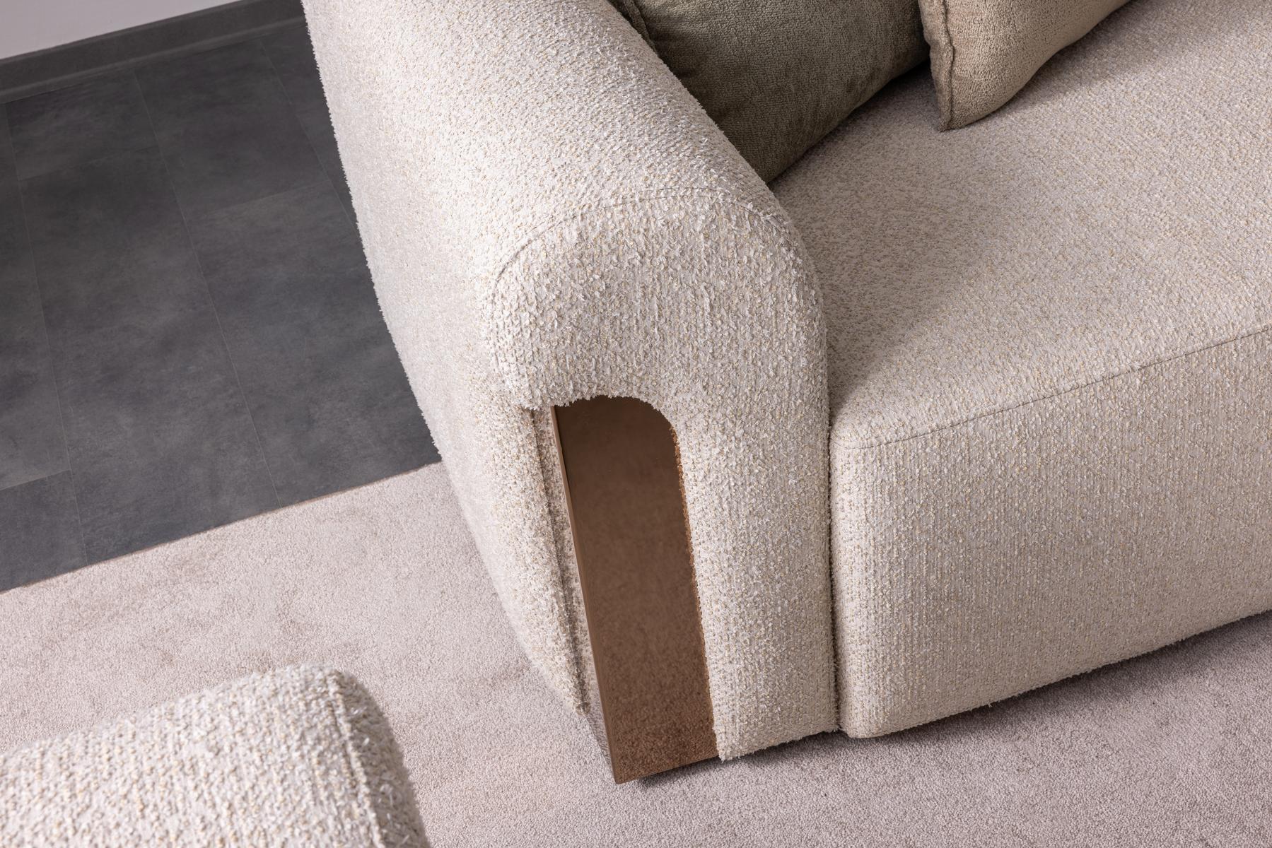 Триместен диван «Panemera» + 2 декоративни възглавници, ширина 240см