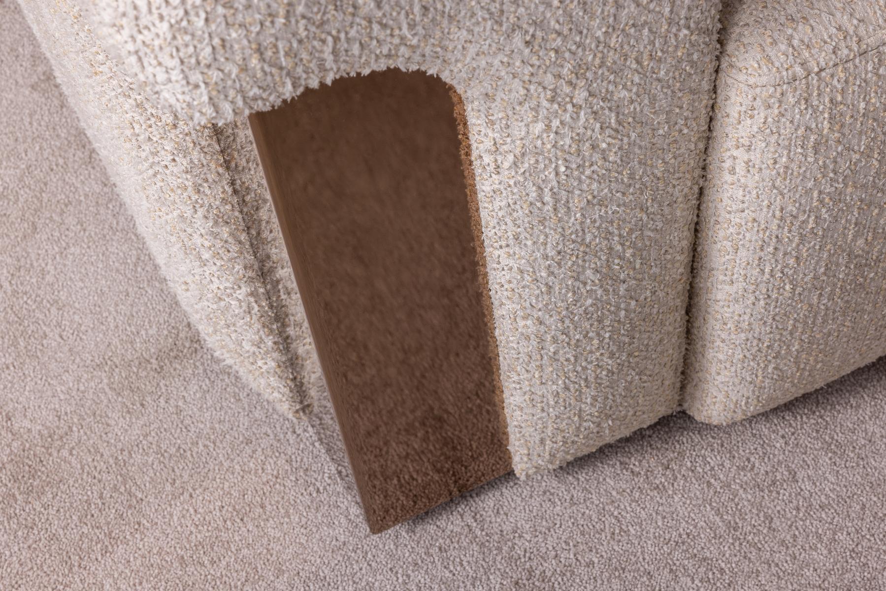 Триместен диван «Panemera» + 2 декоративни възглавници, ширина 240см