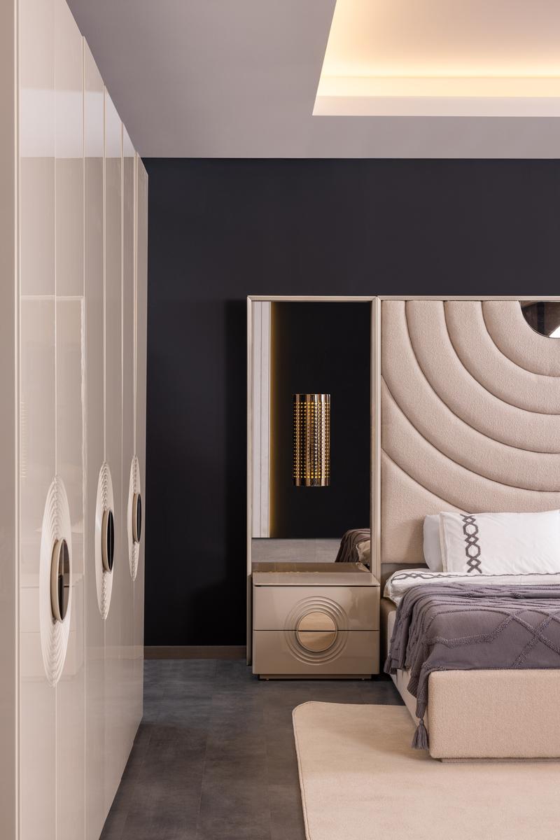 Тапицирано легло «Panemera» + табла с огледало и осветление - с място за съхранение, повдигащ механизъм