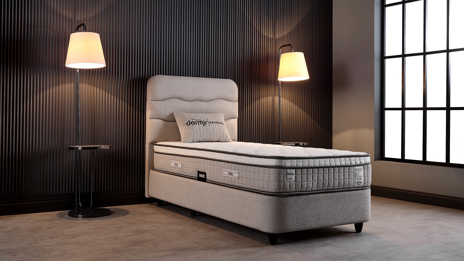 Тапицирано легло «Valen» + Матрак и табла - с място за съхранение и система за безшумно затваряне