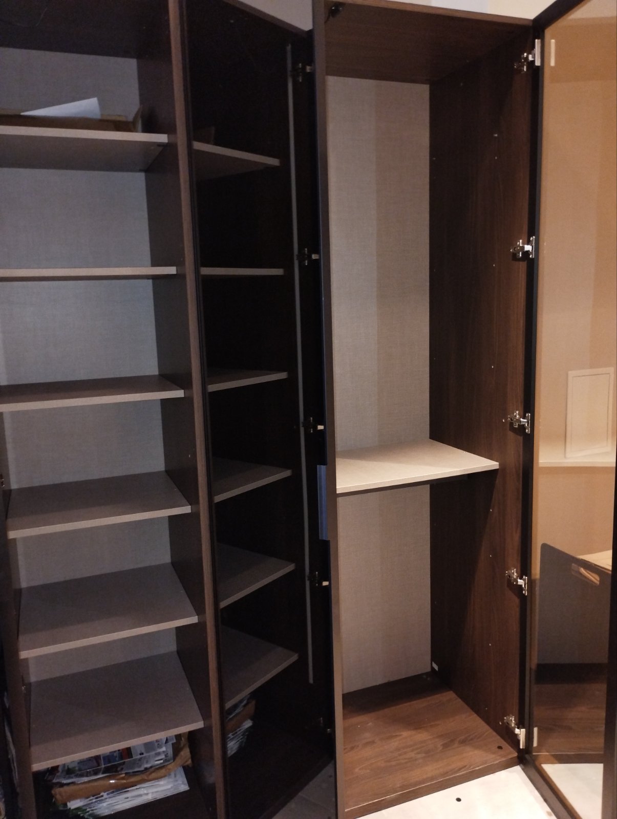 Трикрилен гардероб Alfa - Аутлет