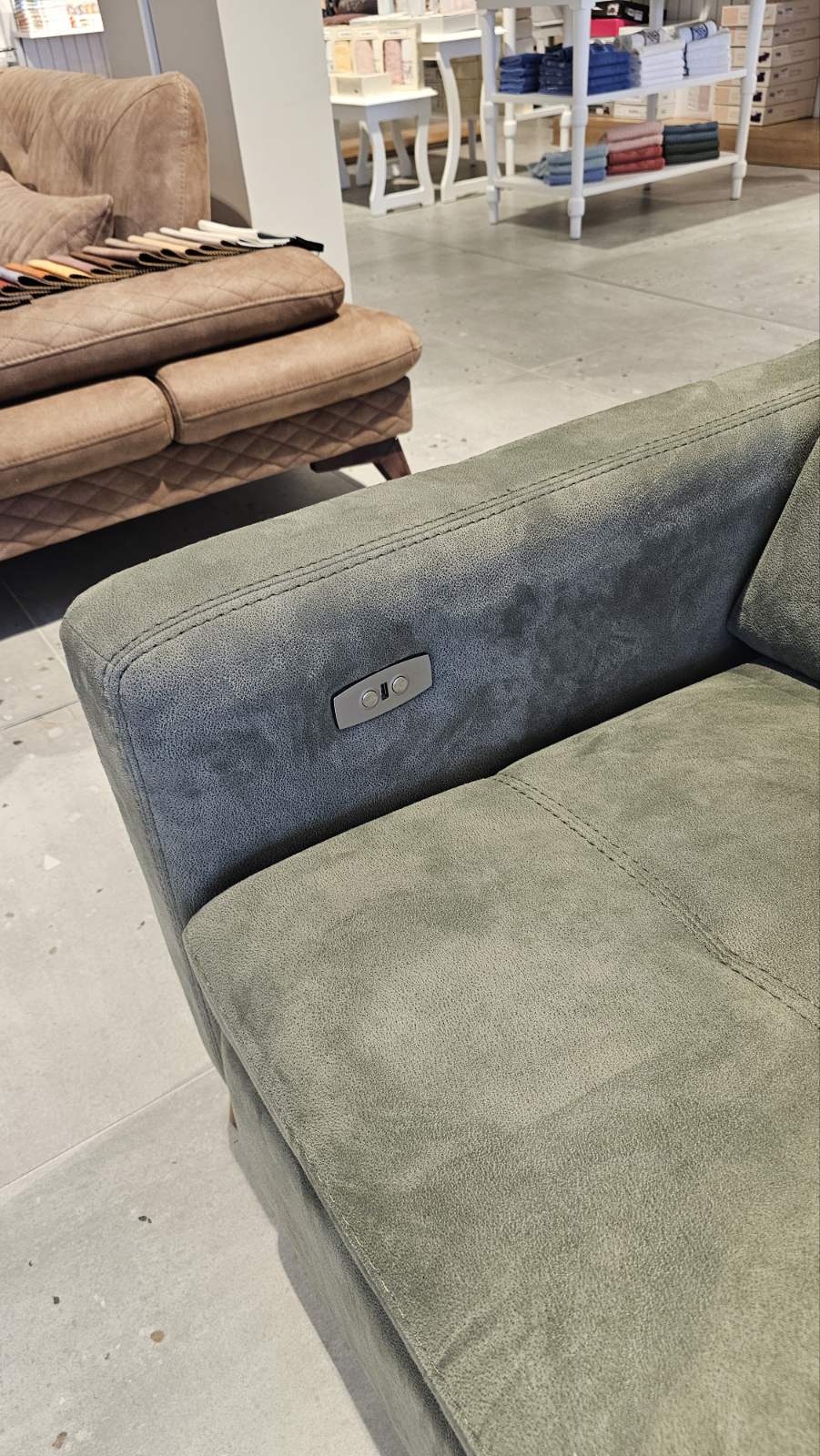 Ъглов диван Gizem Relax с 2TV  механизма - Аутлет