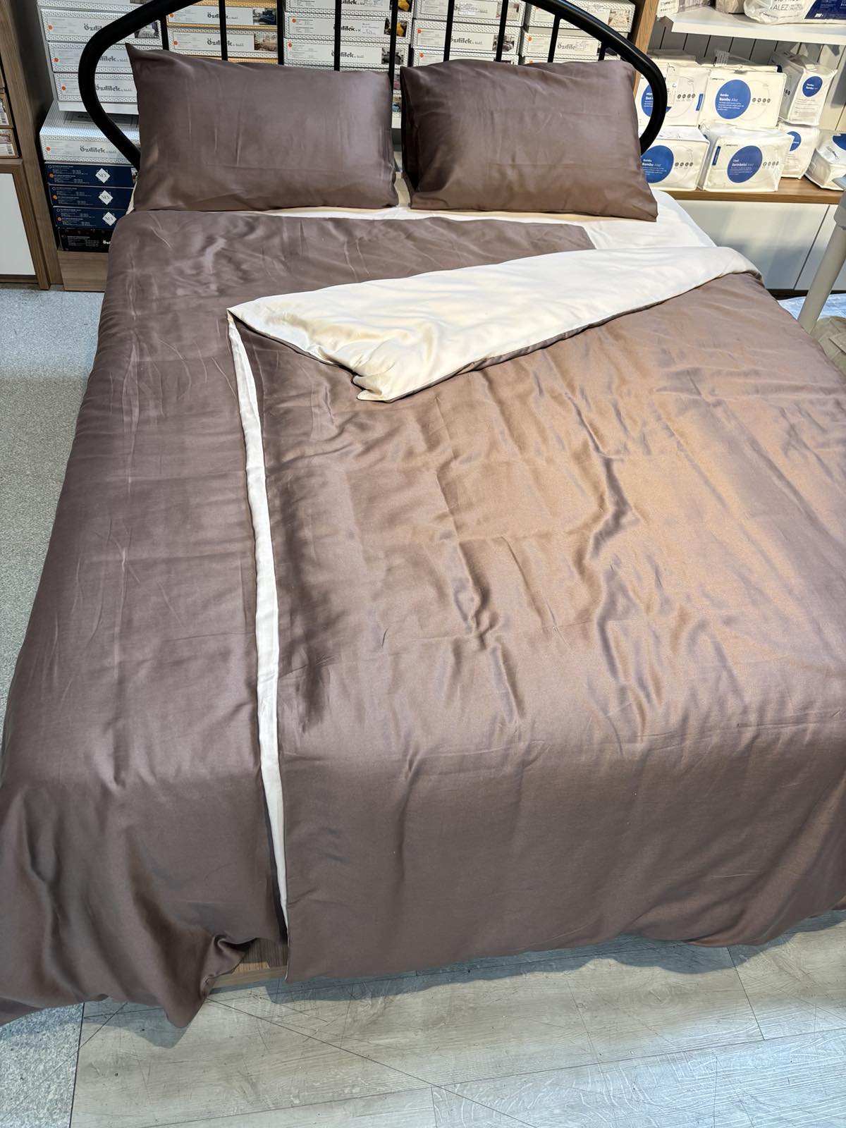 Двоен спален комплект «Cappuccino/Cream» с два плика, 5 части, памучен сатен