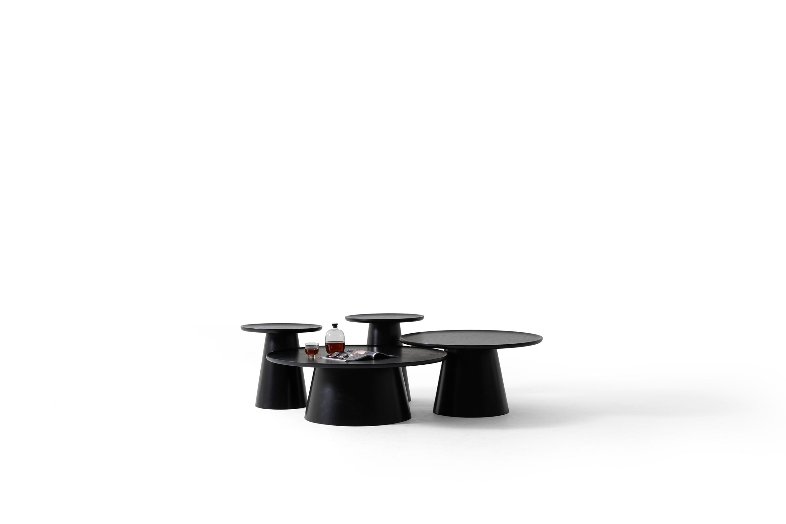 Помощна маса «Yoda Small» - с естествен фурнир