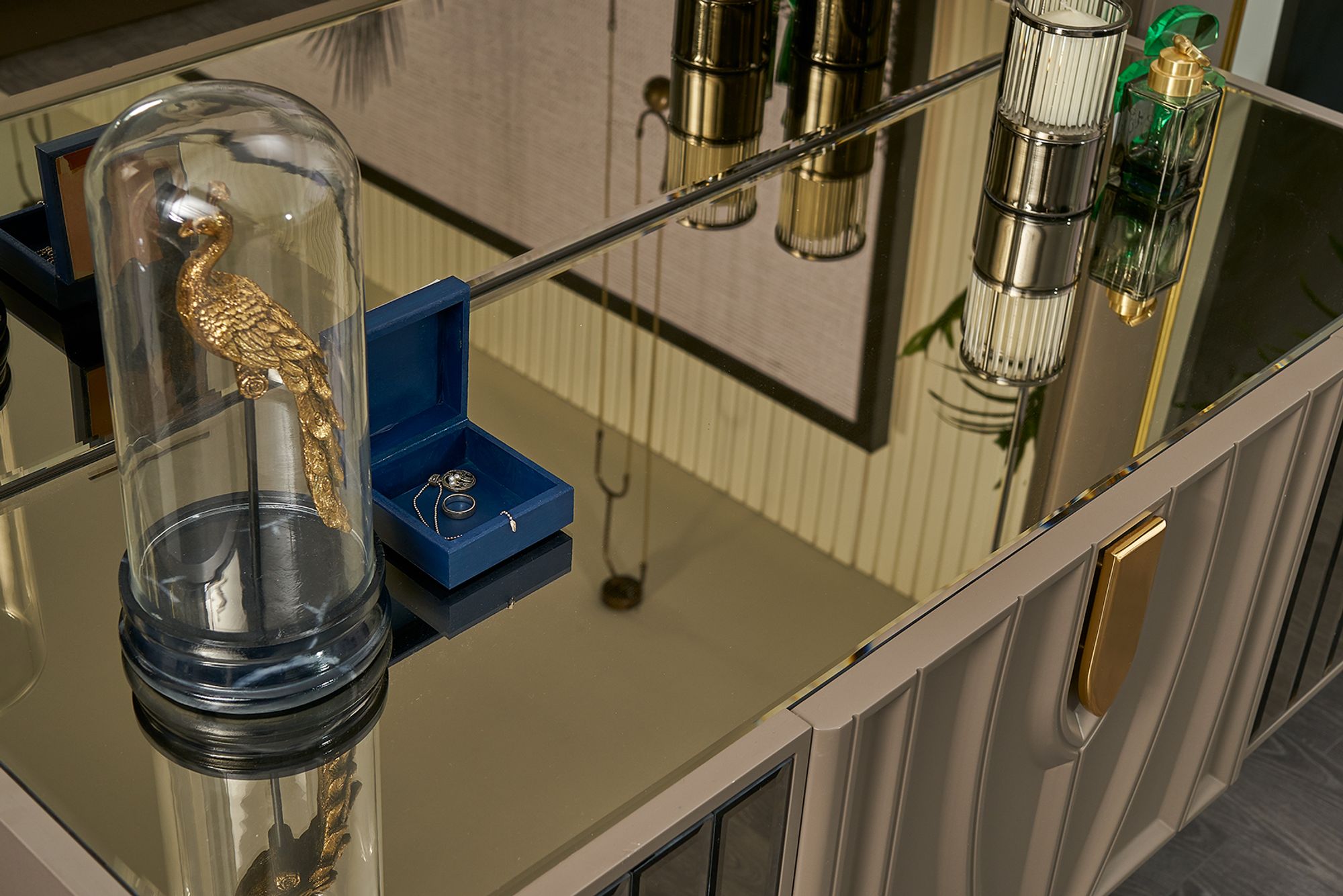 Скрин с огледало Idol Mobilya Vals