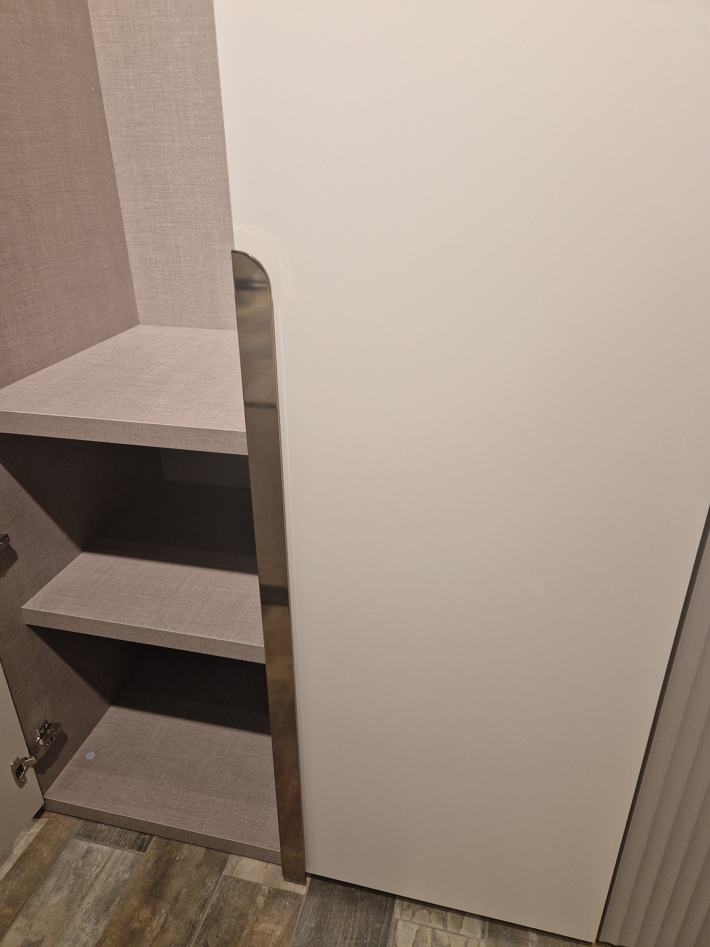 Модулен гардероб «Puzzle» - 8 модула, 10 модела врати, с осветление, стъклени, МДФ, ПДЧ, огледални