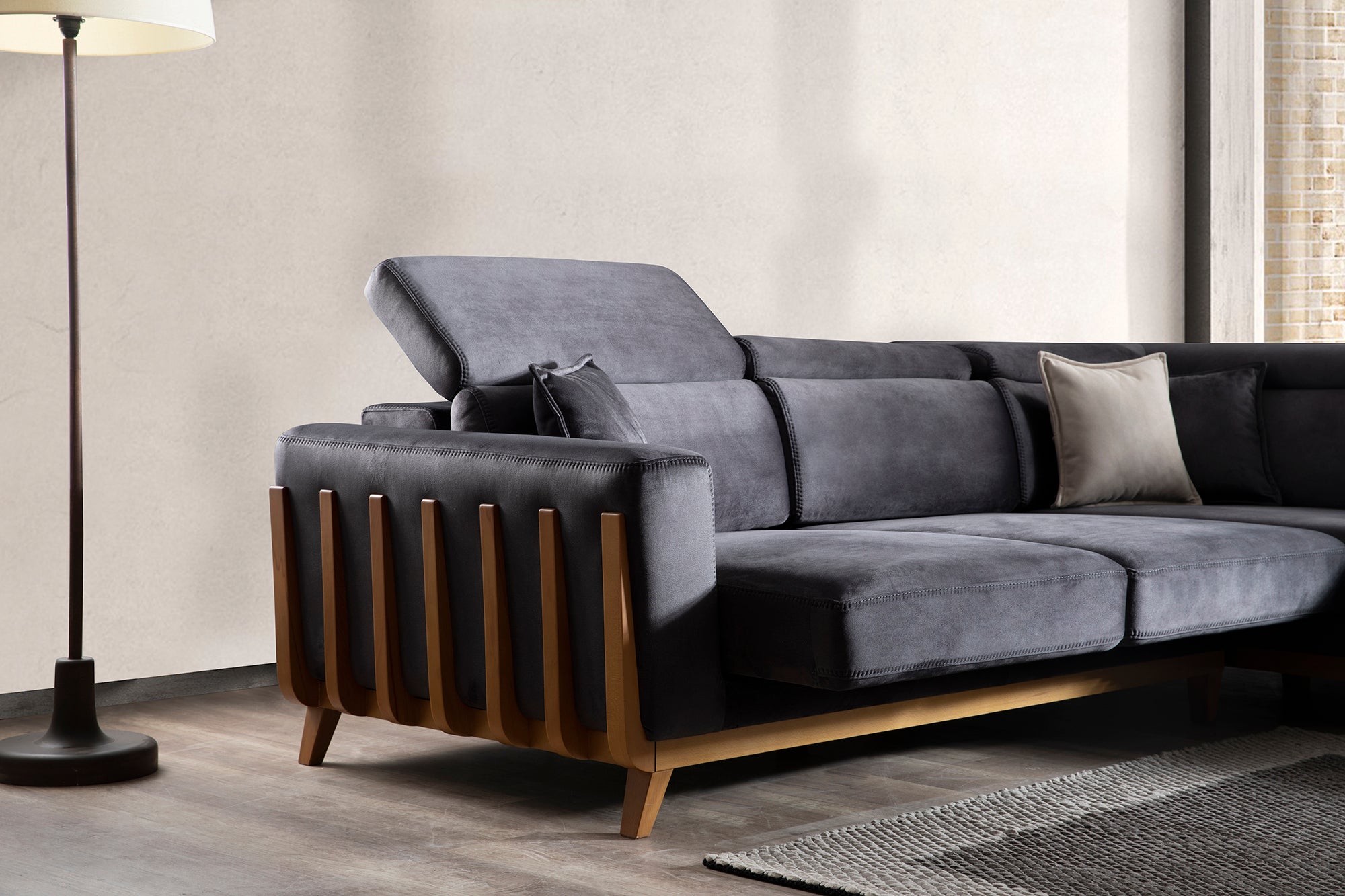 Ъглов разтегателен диван «Hunkar Lounge» + електрически механизъм, USB зарядна станция, ширина 305см