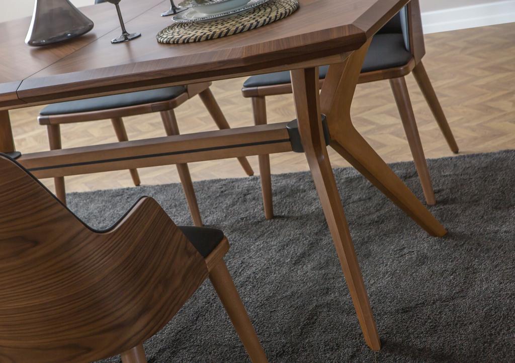 Трапезна разтегателна маса «Aden» с размер 166х76х100см