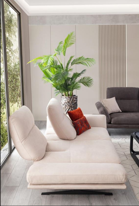 Триместен разтегателен диван «Mostar» + 2 декоративни възглавници, ширина 220см