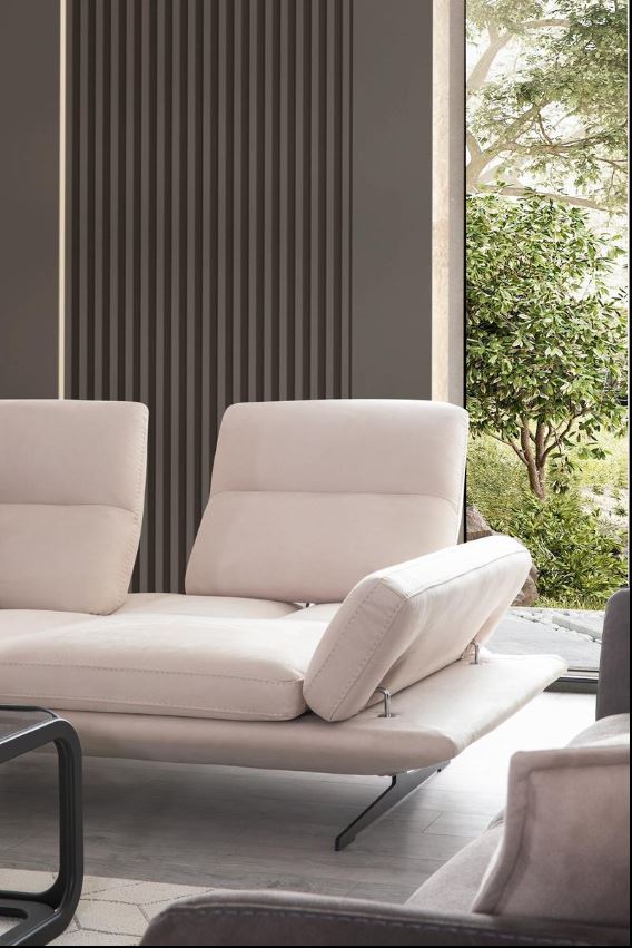 Триместен разтегателен диван «Mostar» + 2 декоративни възглавници, ширина 220см