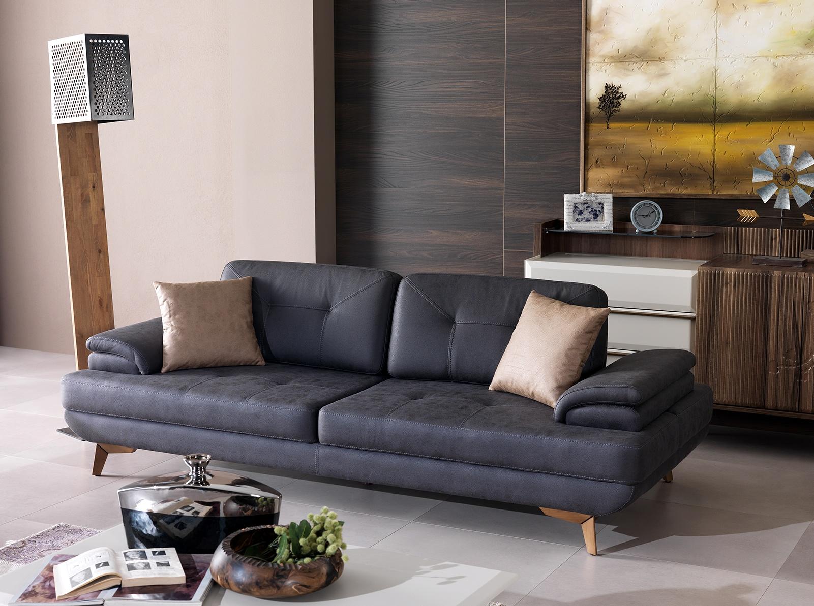 Триместен разтегателен диван «Avensis» + 2 декоративни възглавници, с подвижни подлакътници, ширина 240см