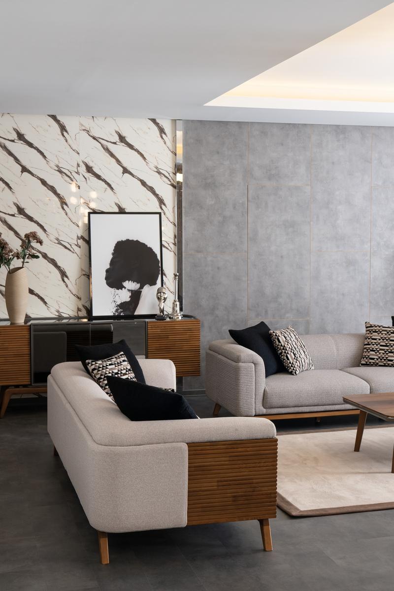 Триместен диван «Quatro» + 4 декоративни възглавници, ширина 245см