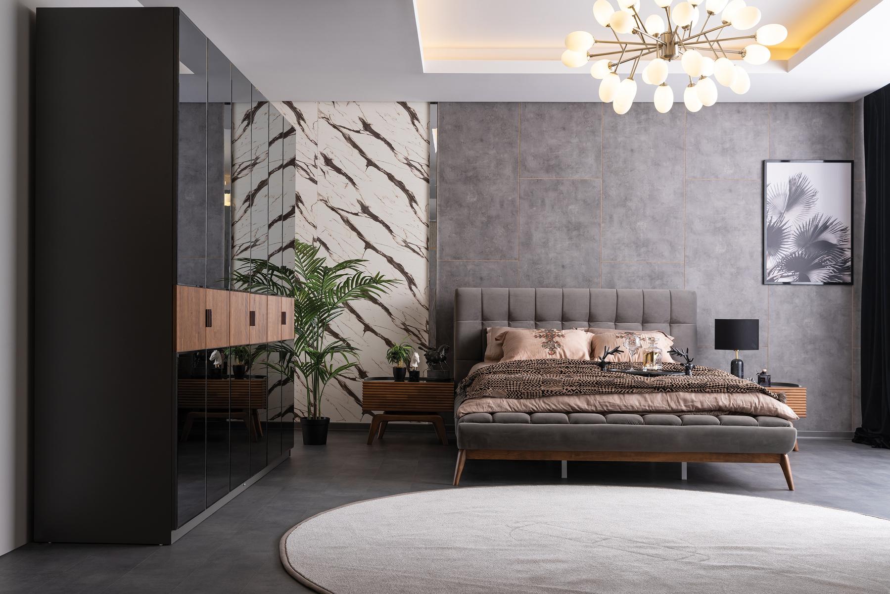 Тапицирано легло «Quatro» с табла и удобен борд